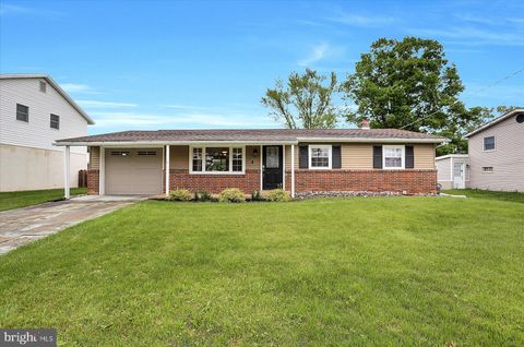 6039 EDWARD DRIVE MECHANICSBURG PA 17050
