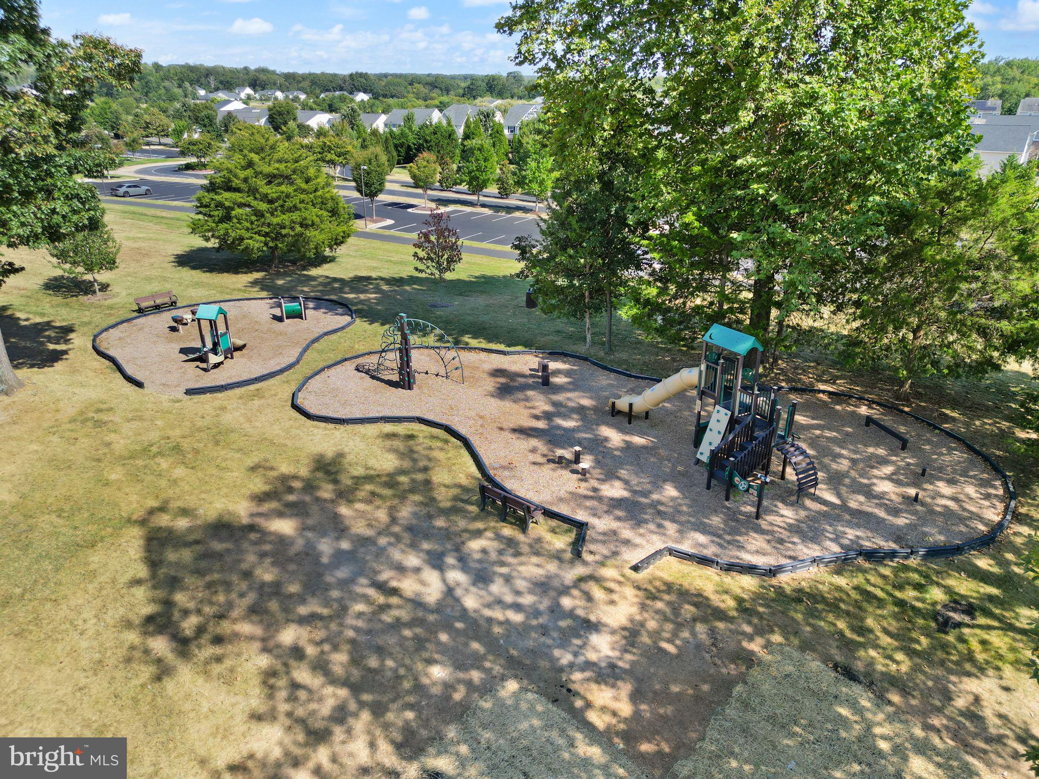 BROOKSIDE - Residential