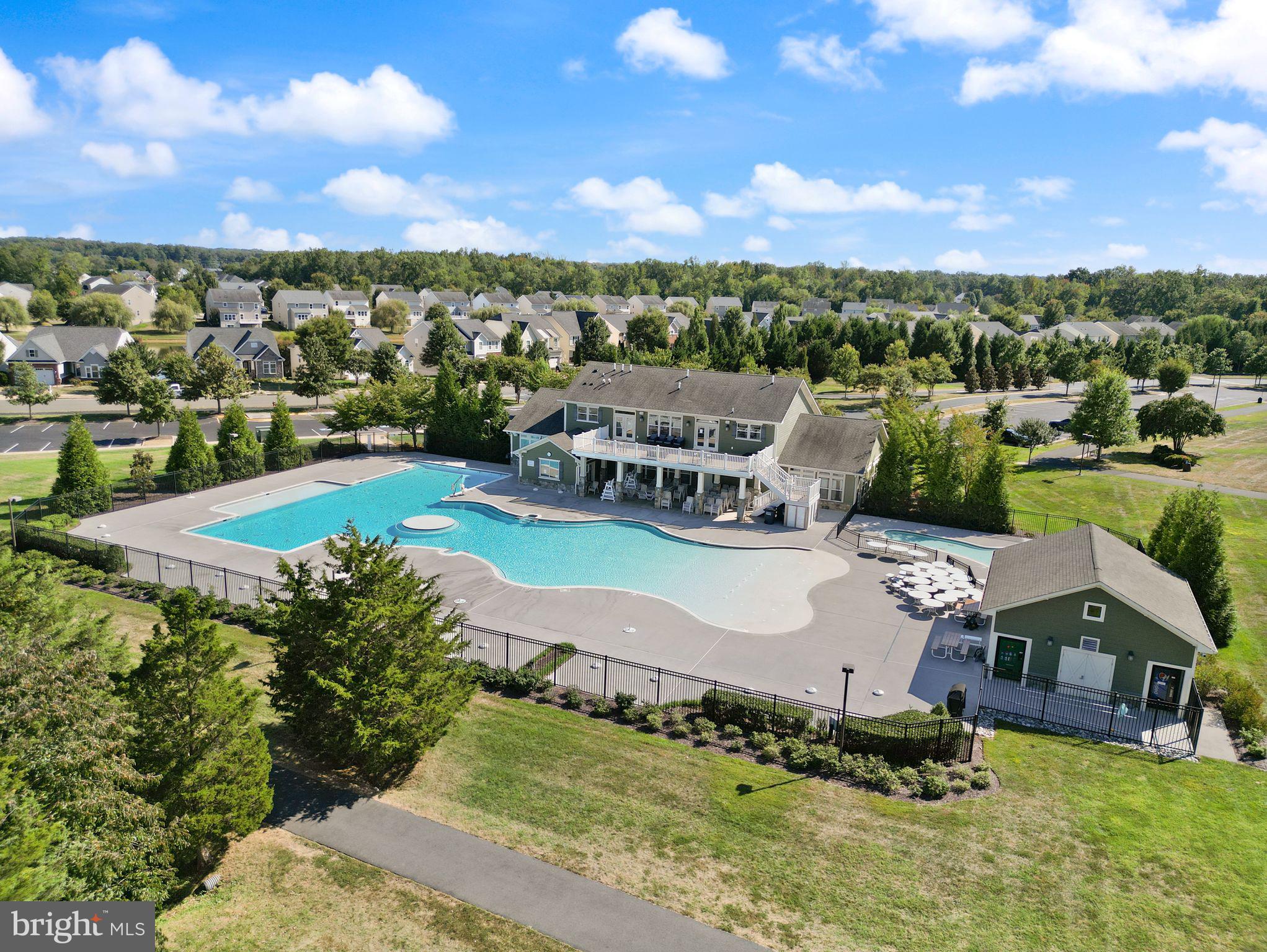 BROOKSIDE - Residential