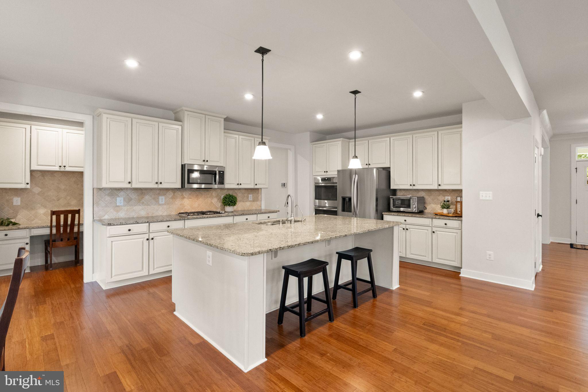 BROOKSIDE - Residential