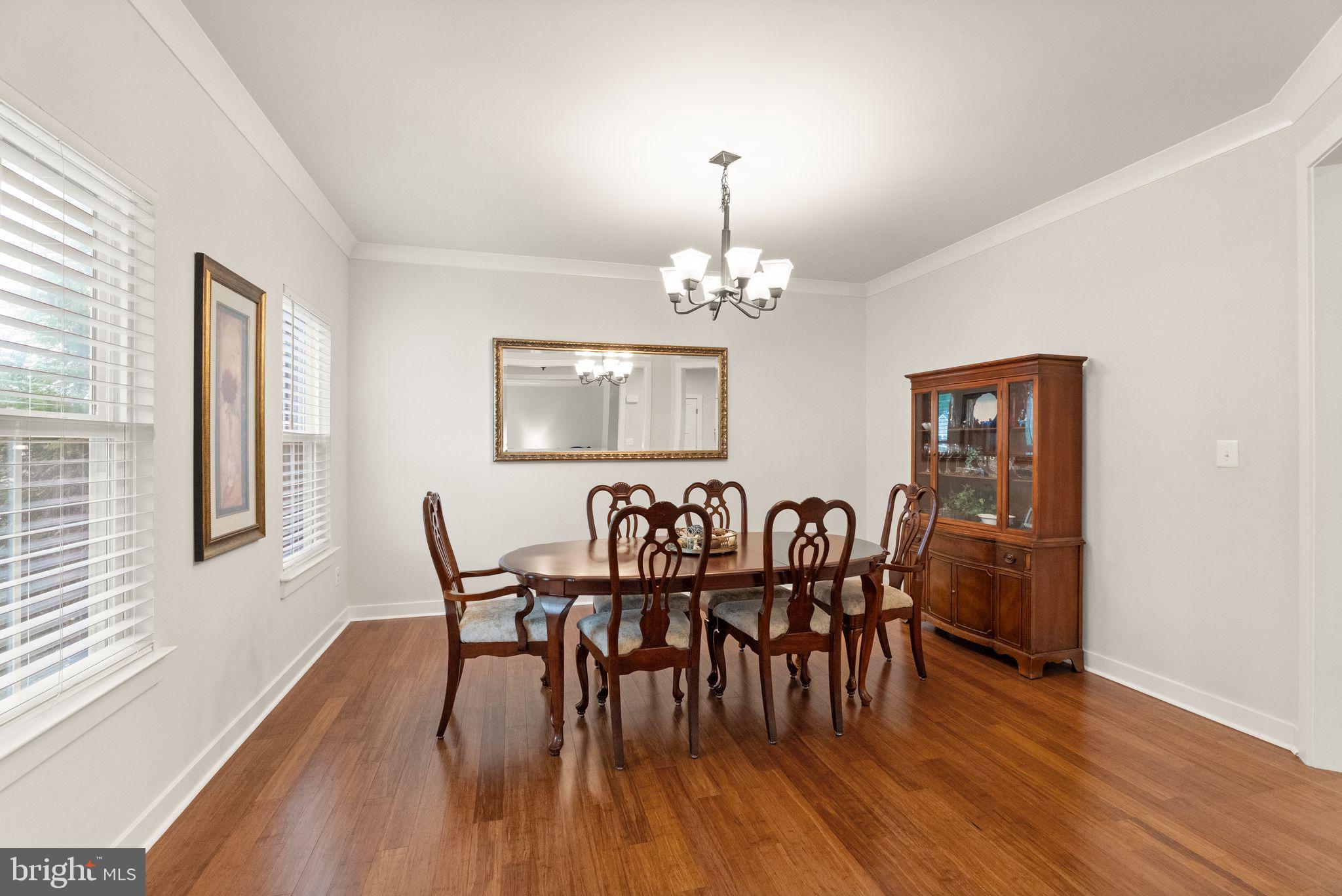 7483 LAKE WILLOW COURT