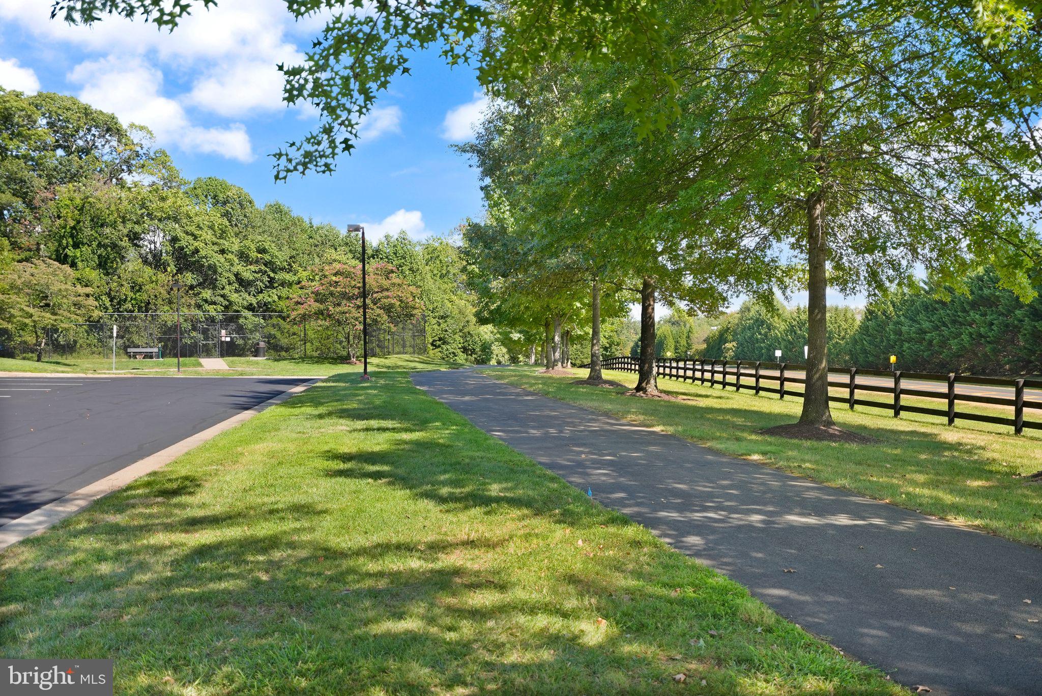 BROOKSIDE - Residential