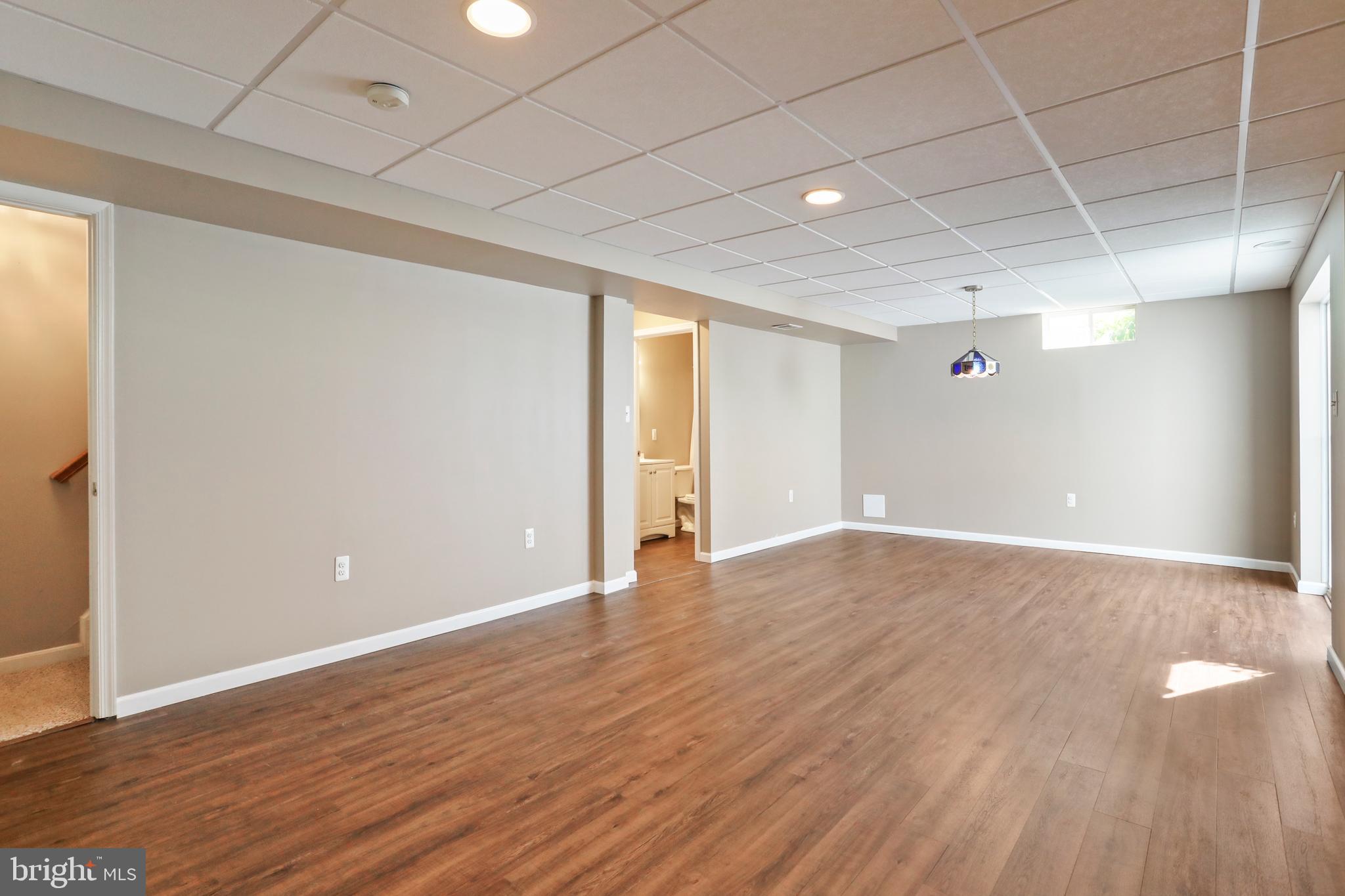 OLD DOMINION VALLEY - Residential