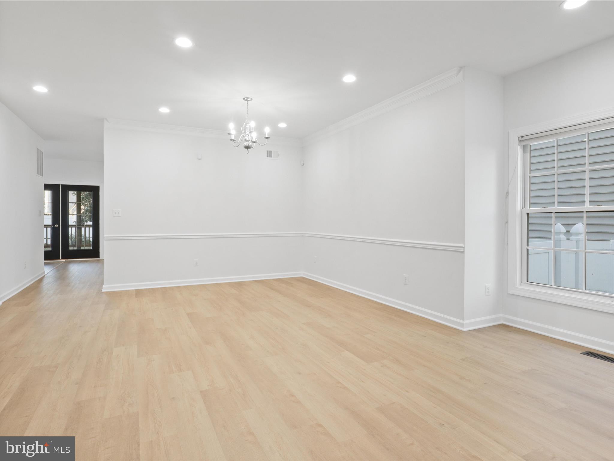 DOUGLAS PARK - Residential Lease