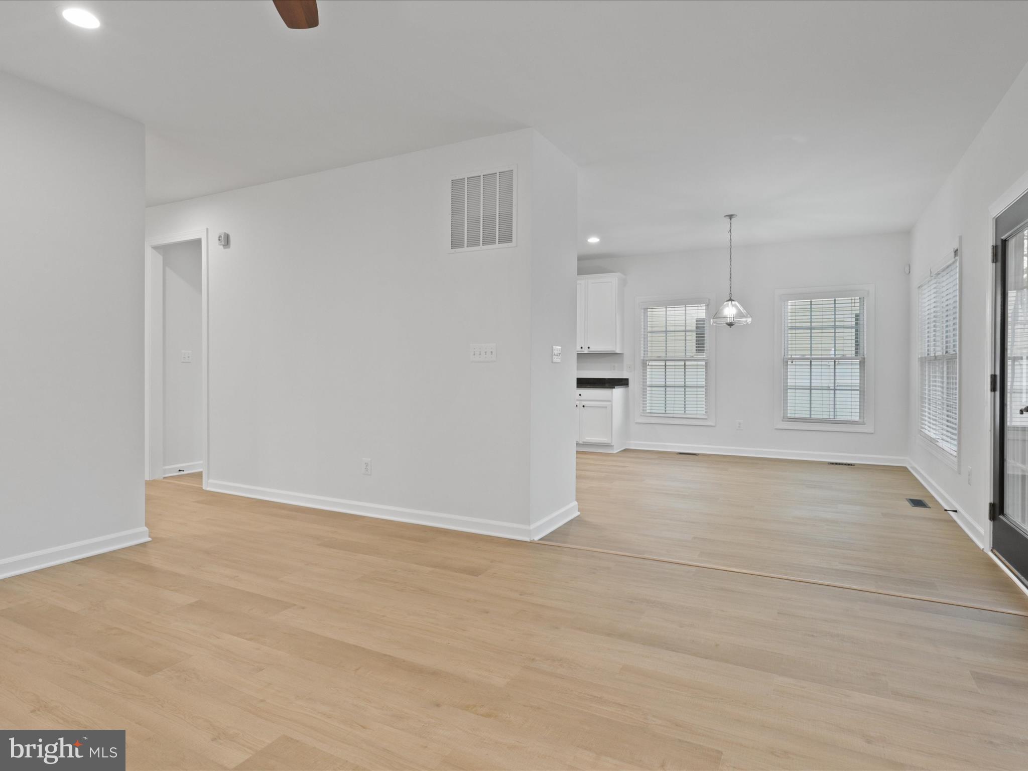 DOUGLAS PARK - Residential Lease