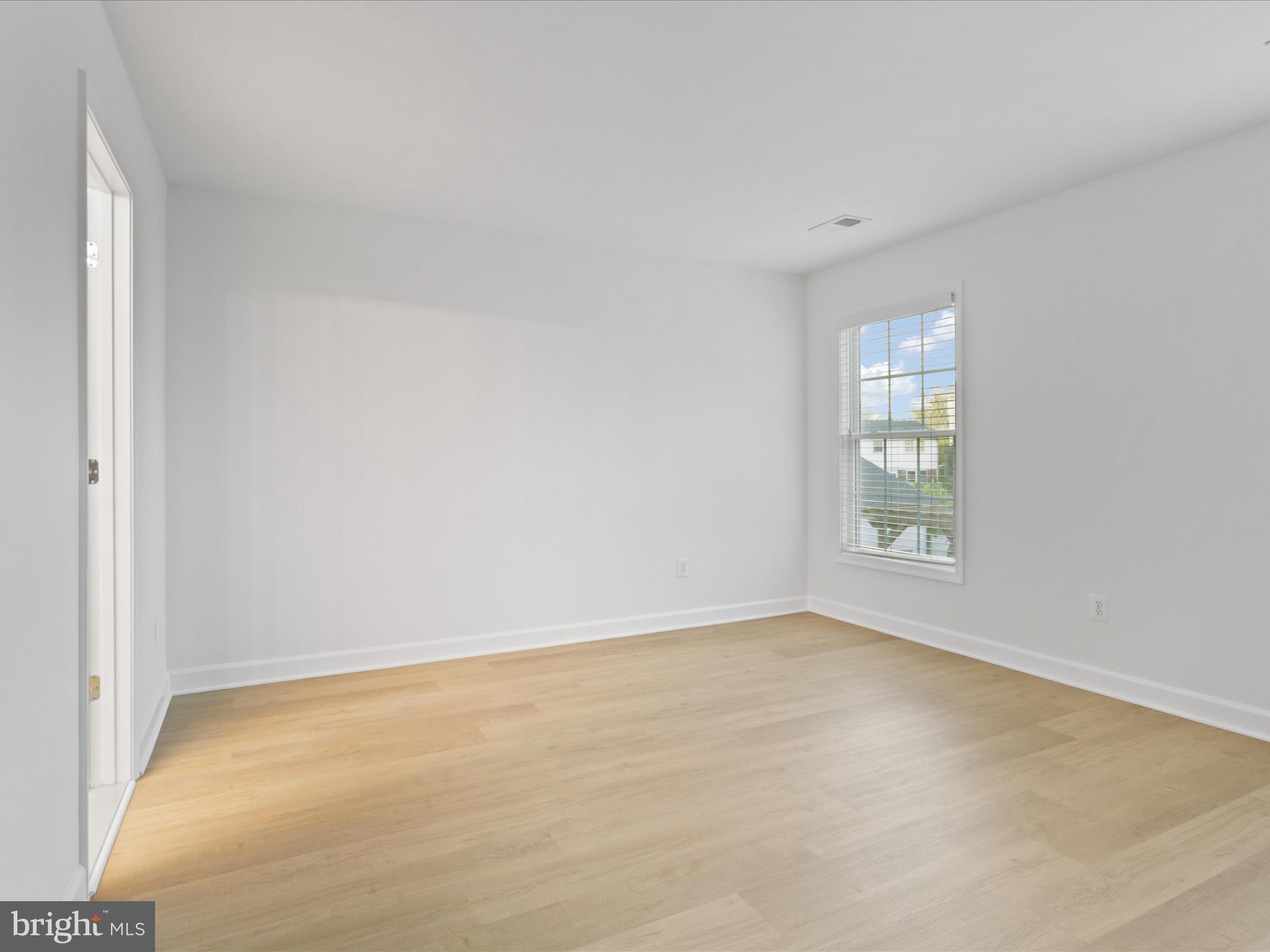 DOUGLAS PARK - Residential Lease