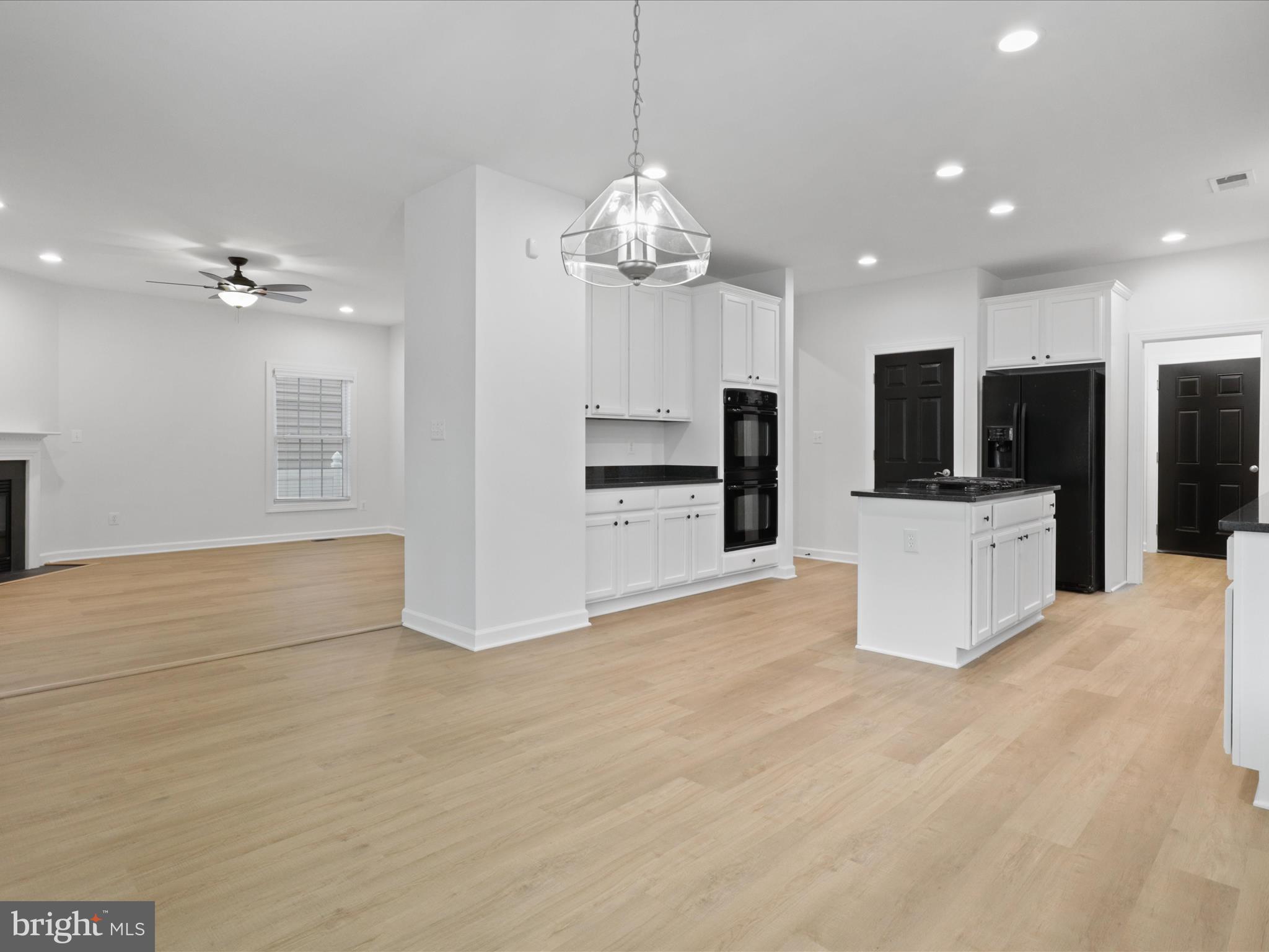 DOUGLAS PARK - Residential Lease