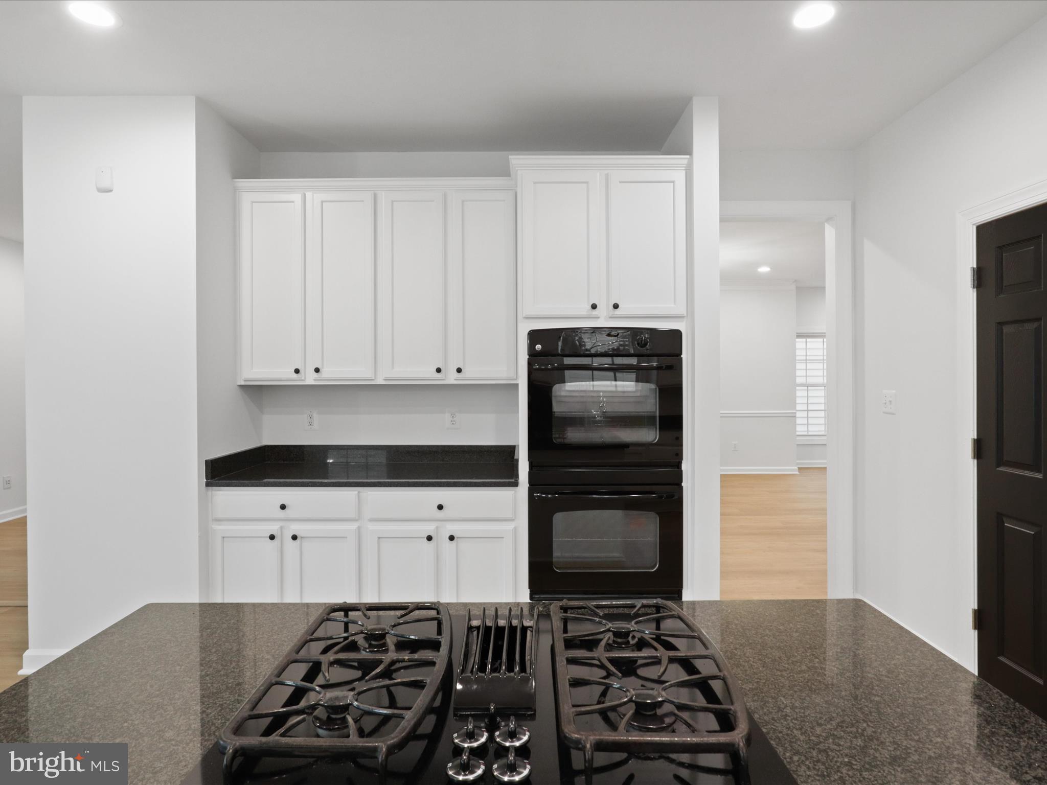 DOUGLAS PARK - Residential Lease