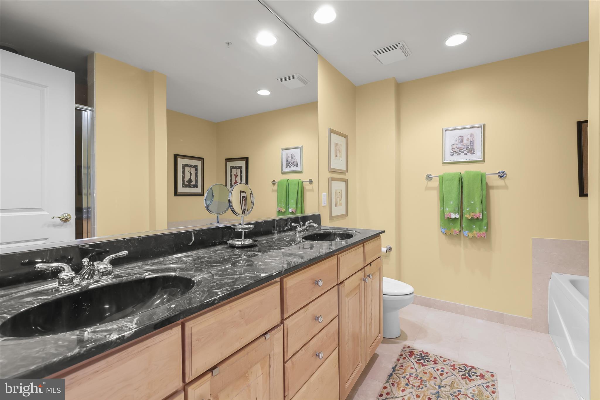 STEVENSON COMMONS - Residential