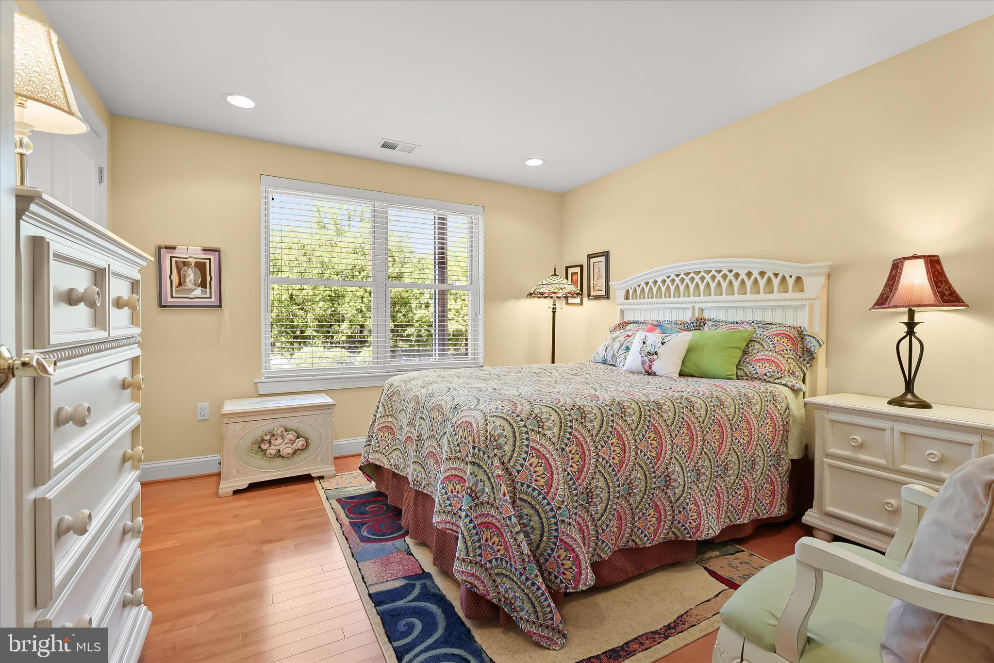 STEVENSON COMMONS - Residential