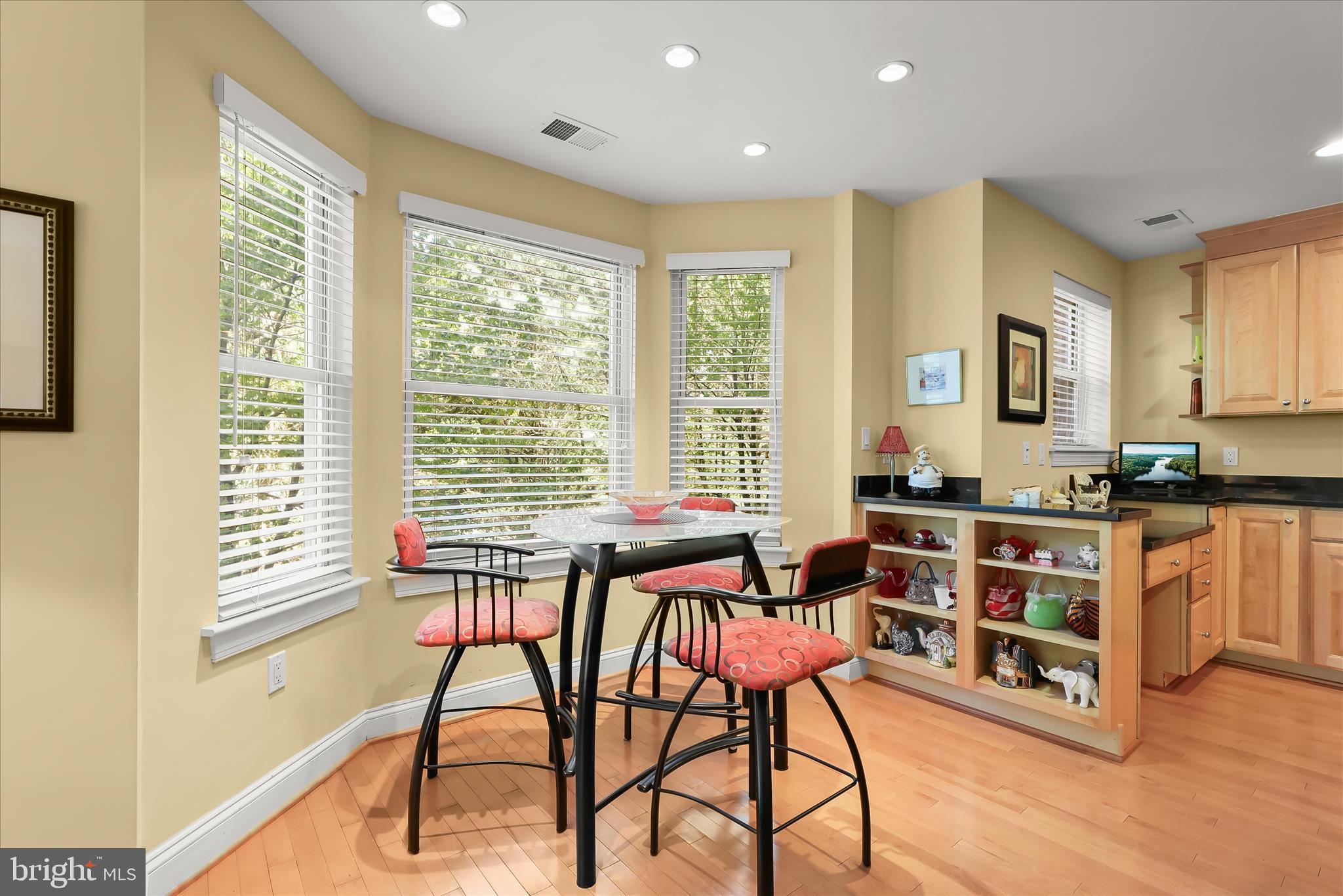 STEVENSON COMMONS - Residential