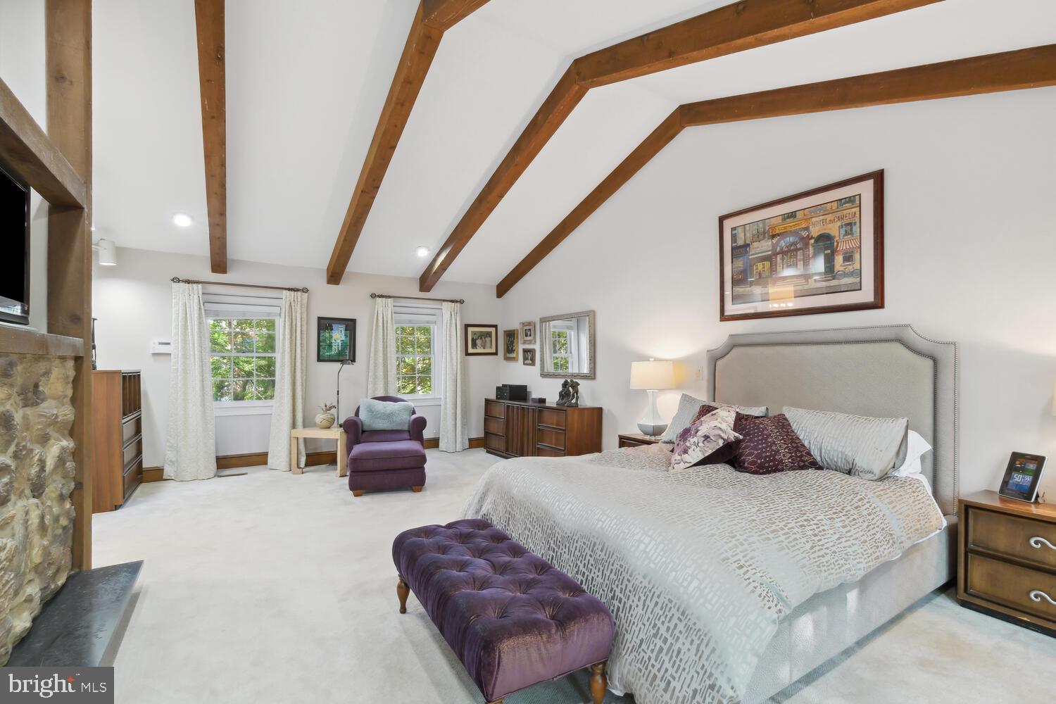 LUXMANOR - Residential