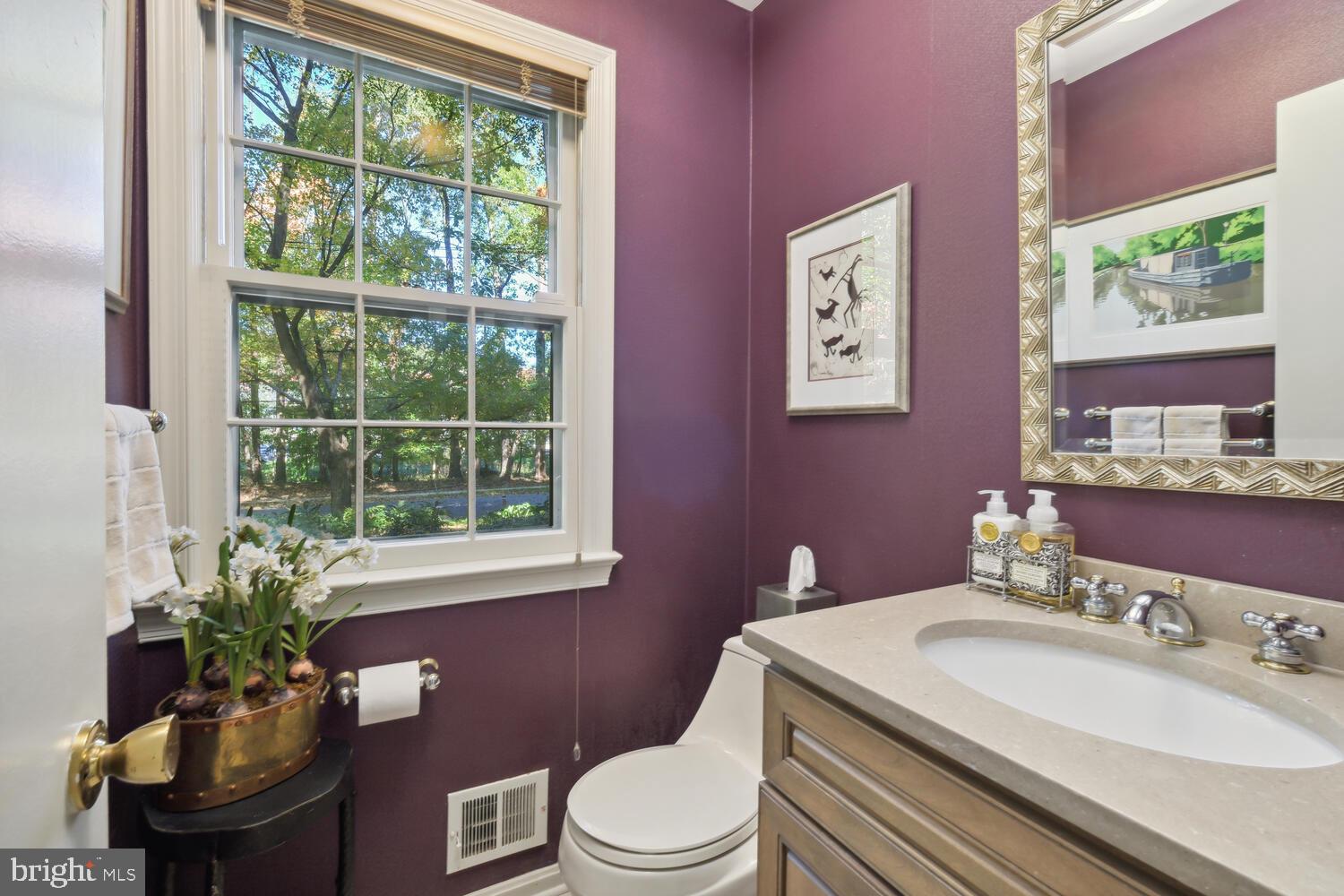 LUXMANOR - Residential