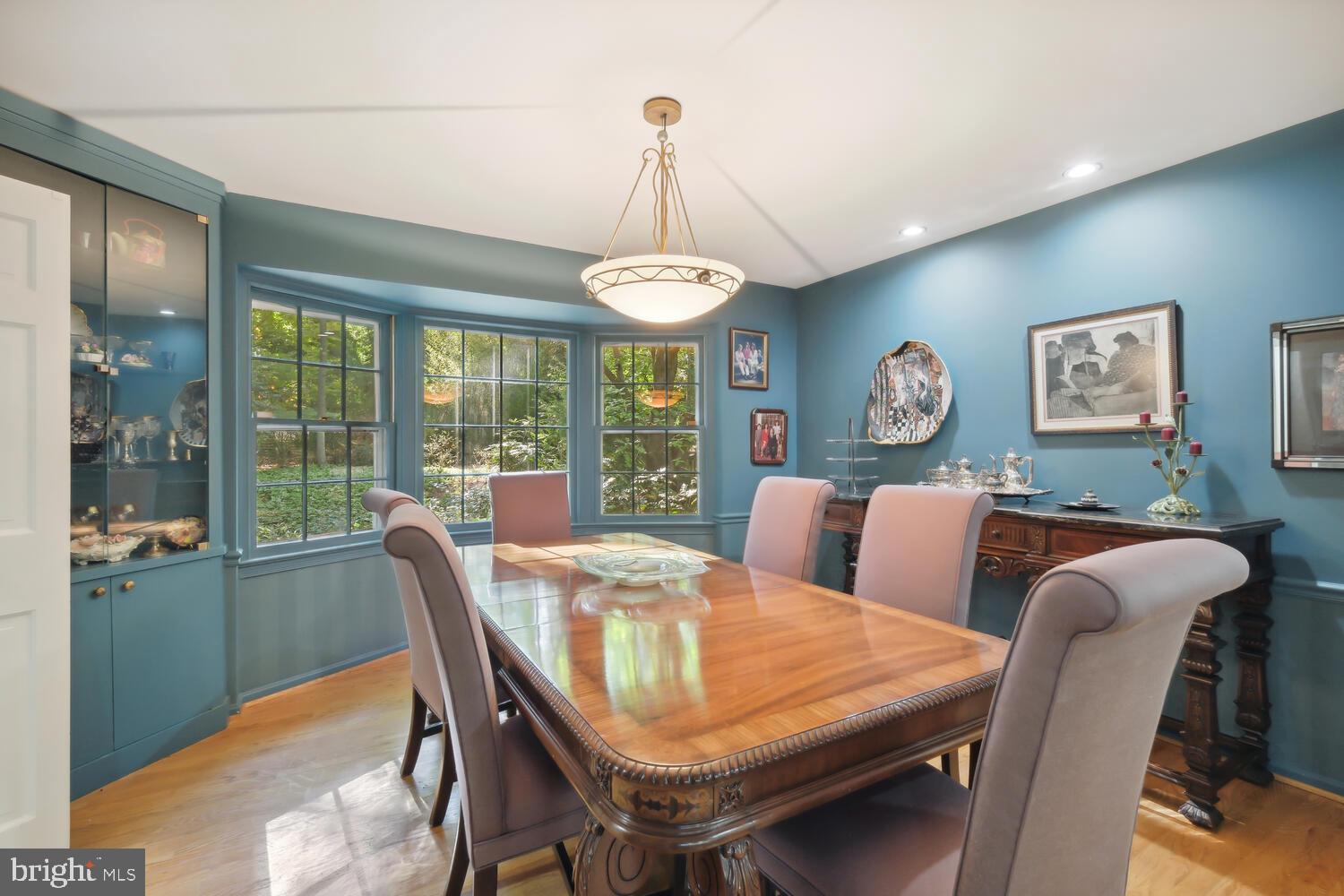 LUXMANOR - Residential