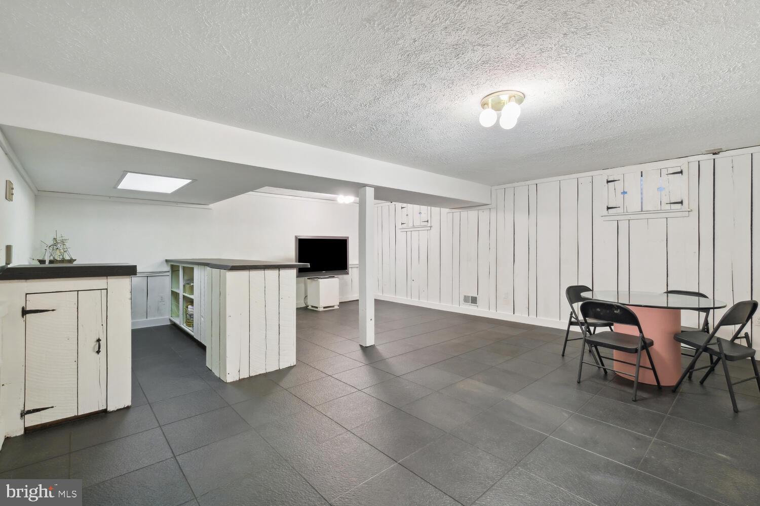 LUXMANOR - Residential