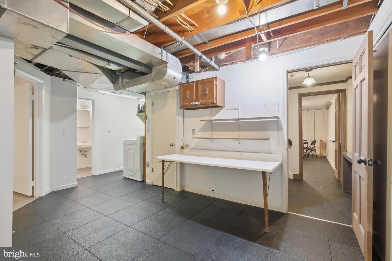 LUXMANOR - Residential