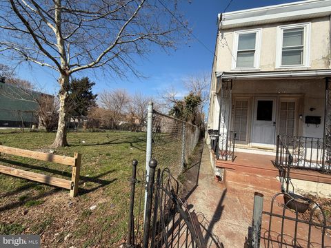 Townhouse For Sale - 4678 Hawthorne Street<br/> PHILADELPHIA, PA 19124