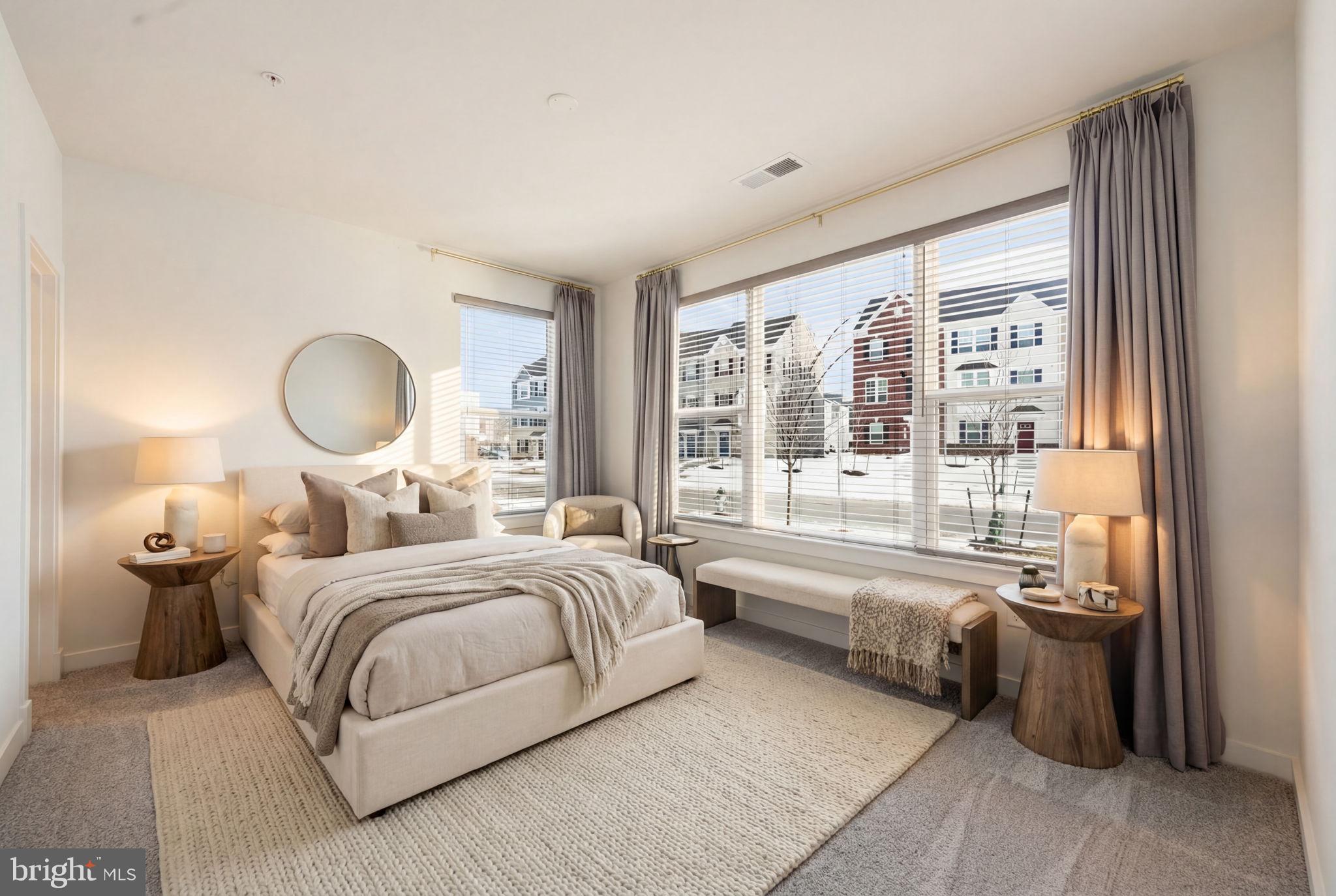 SOUTHLAKE - Residential