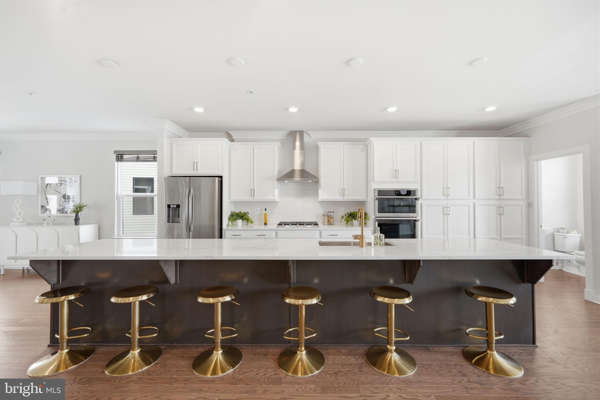 SOUTHLAKE - Residential