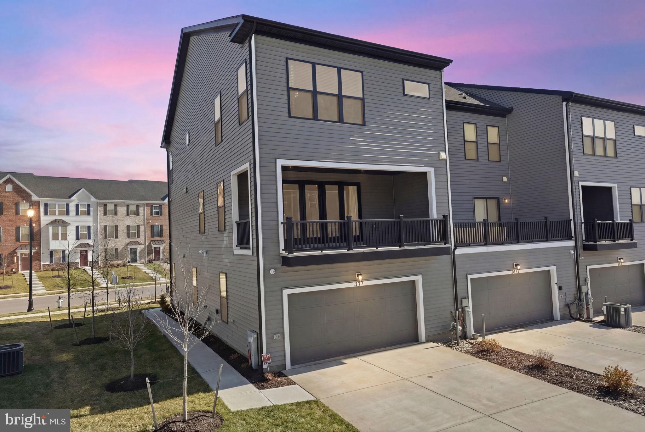 SOUTHLAKE - Residential