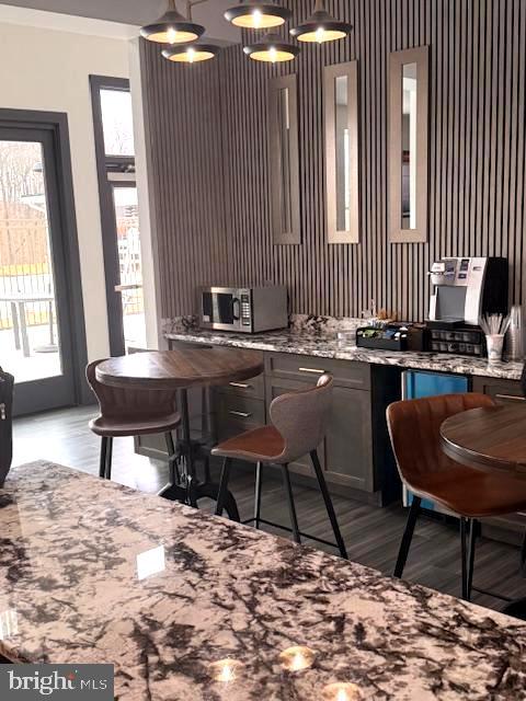 SOUTHLAKE - Residential