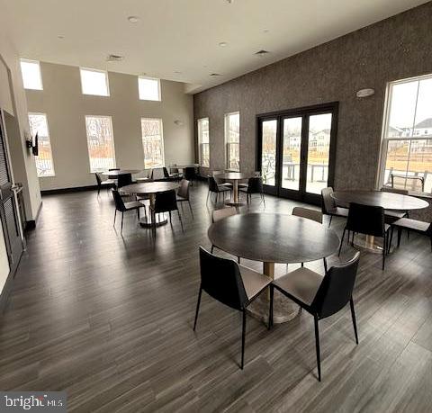 SOUTHLAKE - Residential