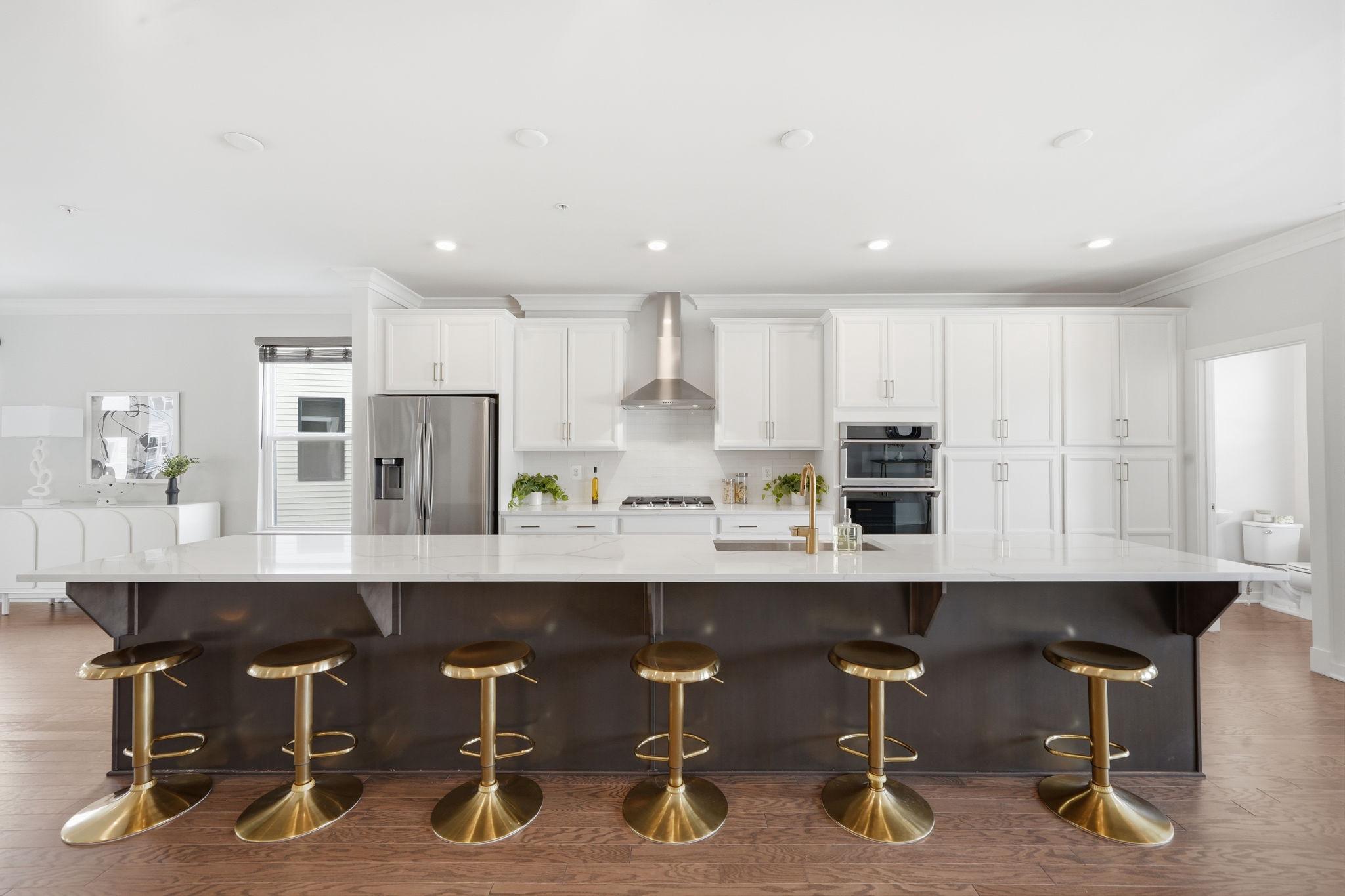 SOUTHLAKE - Residential