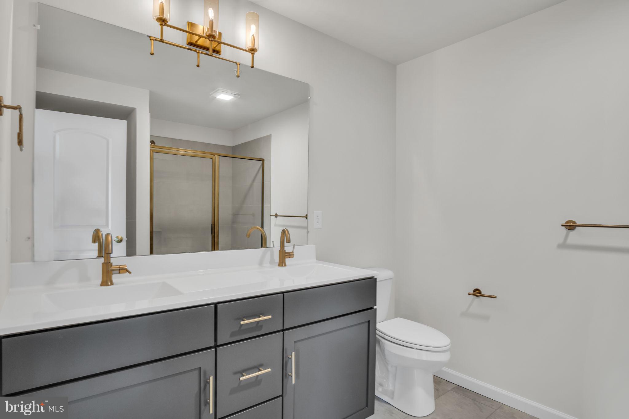 MAYAPPLE WOODS - Residential