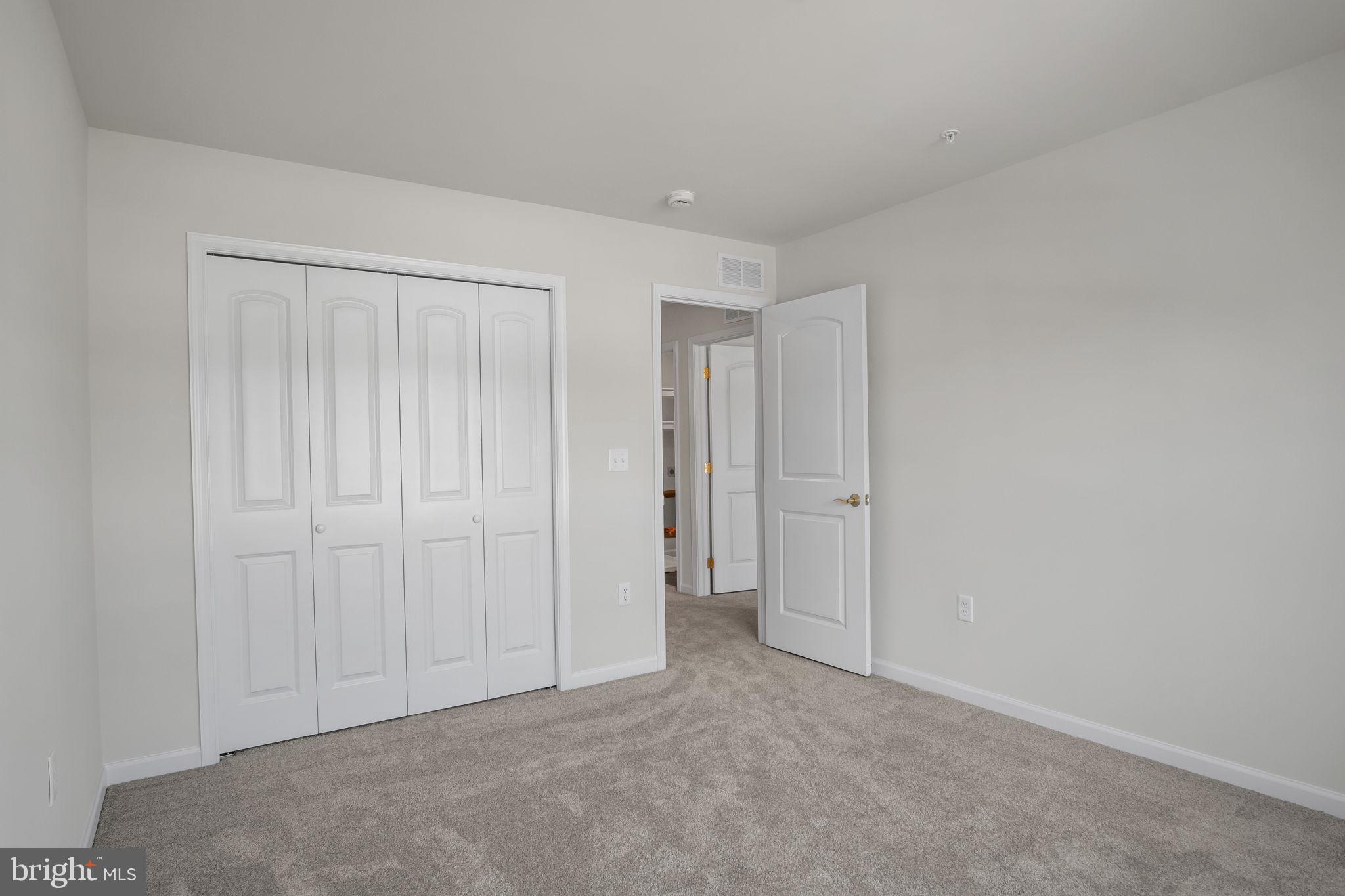 MAYAPPLE WOODS - Residential