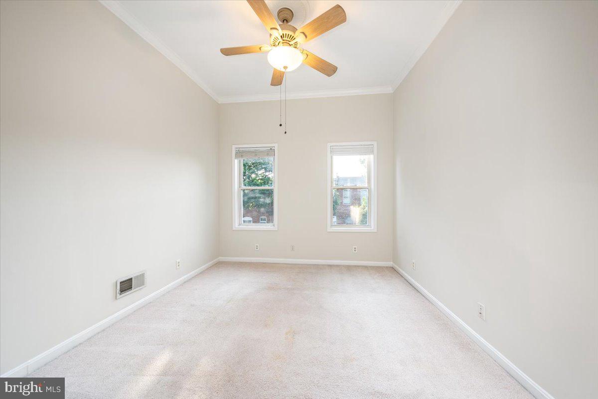 GREEKTOWN - Residential