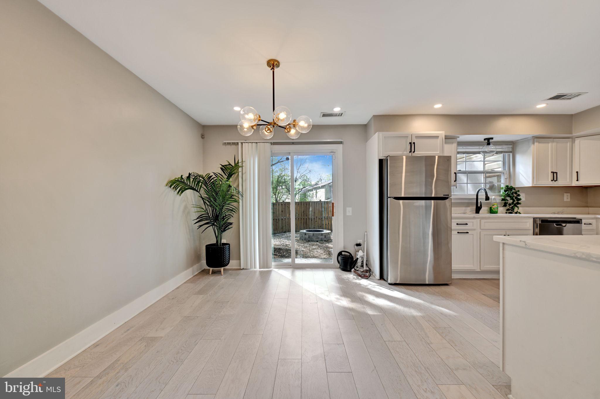 ST CHARLES WAKEFIELD - Residential