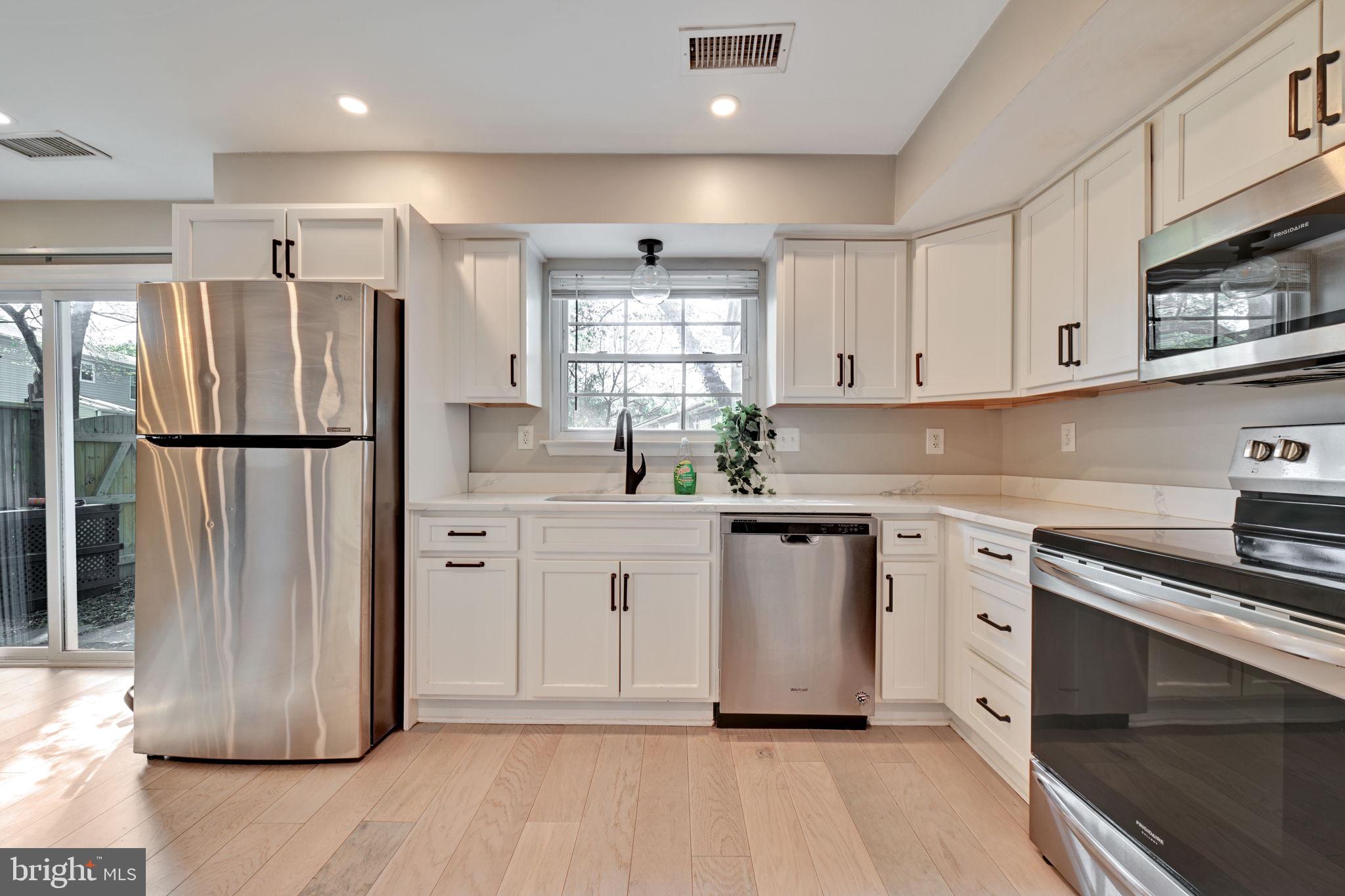 ST CHARLES WAKEFIELD - Residential