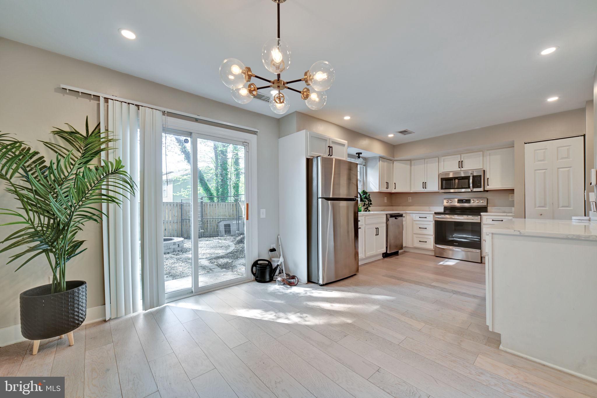 ST CHARLES WAKEFIELD - Residential