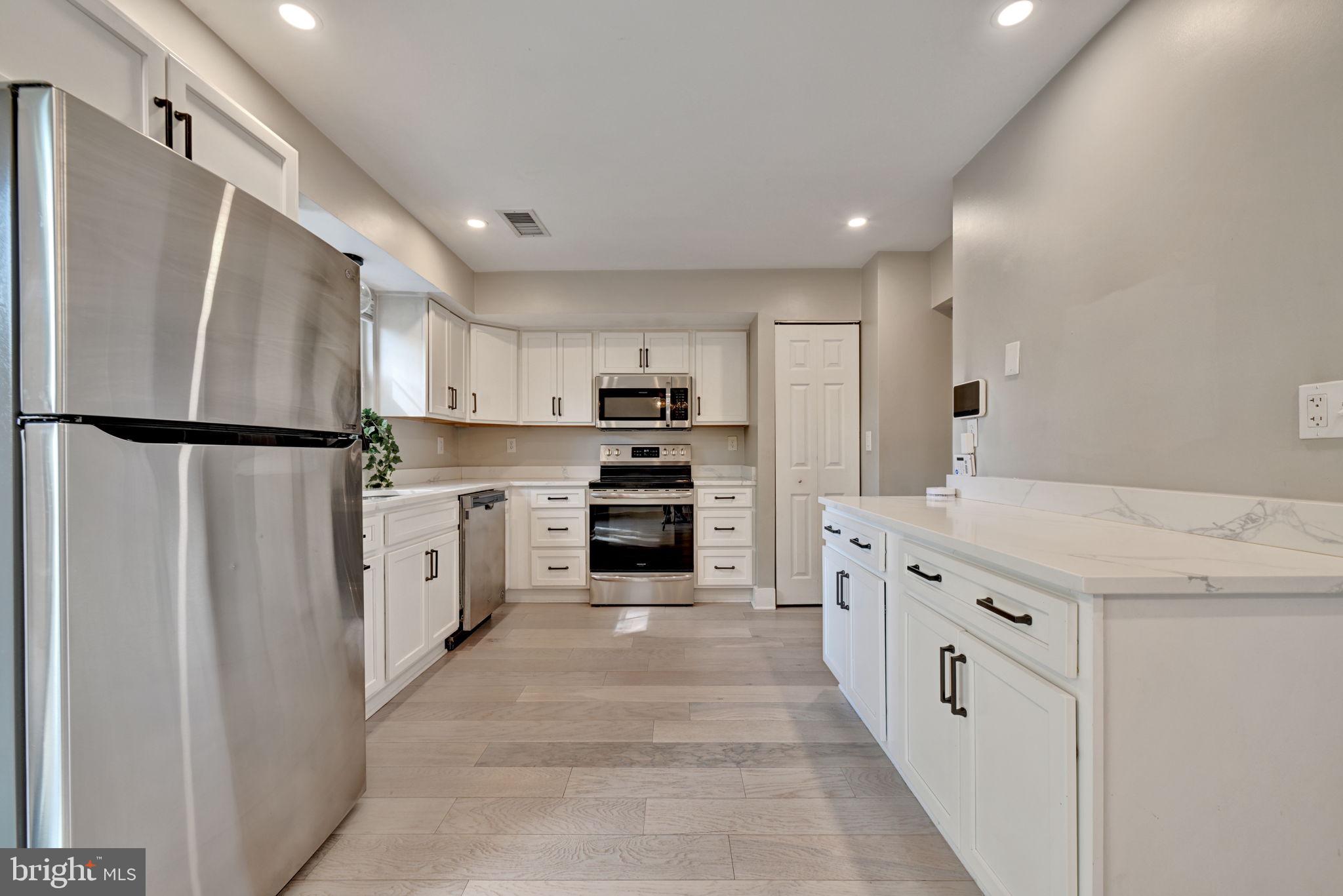 ST CHARLES WAKEFIELD - Residential