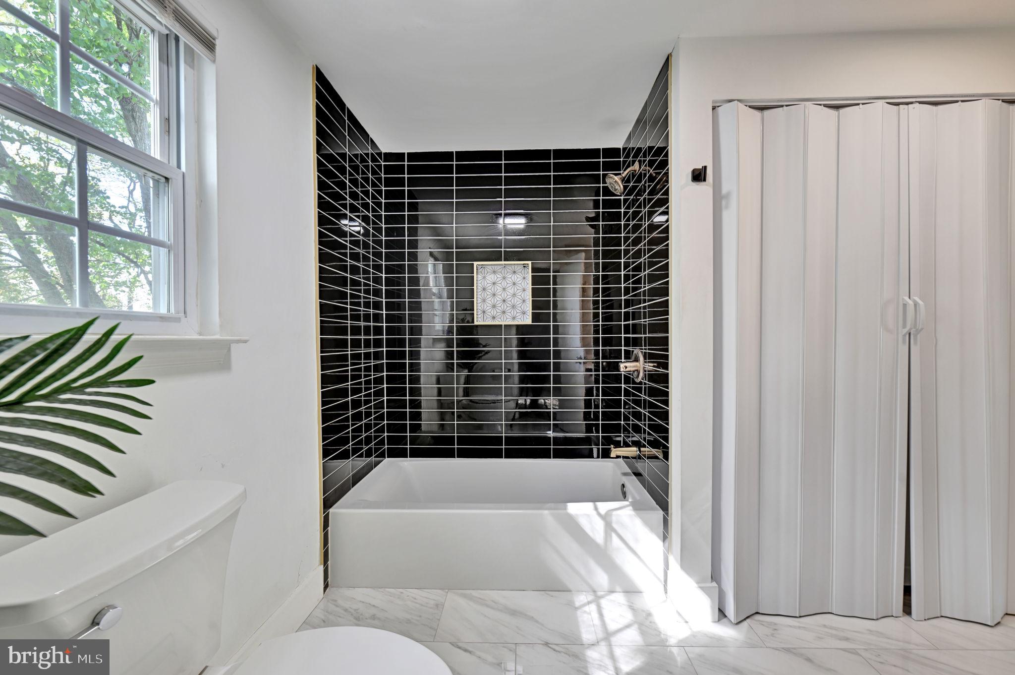 ST CHARLES WAKEFIELD - Residential