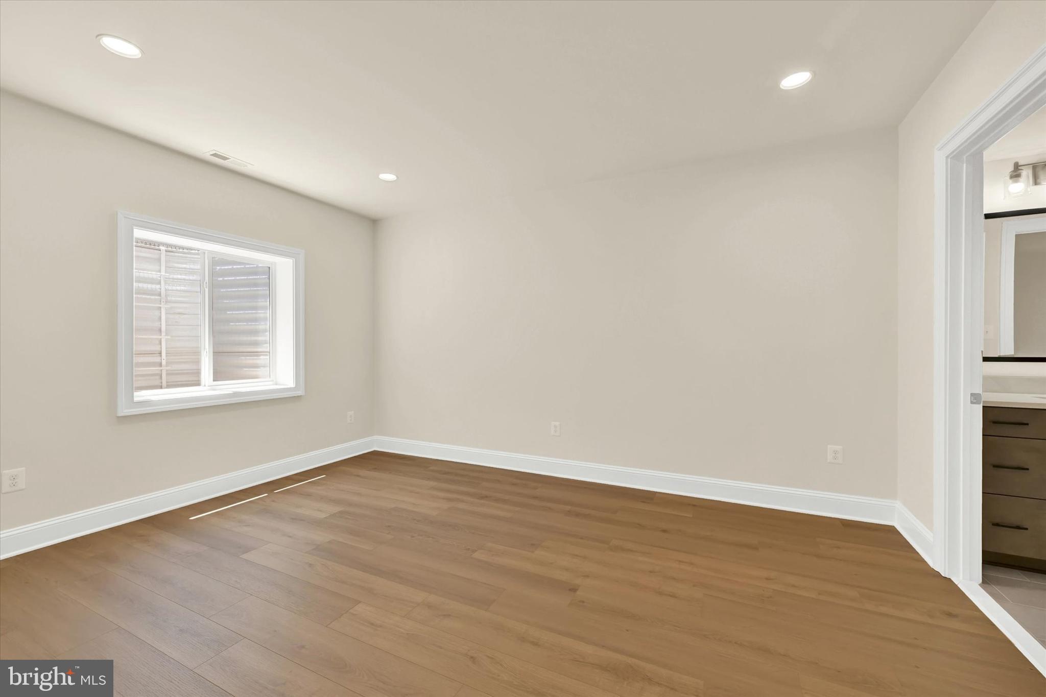 RODGERS FORGE - Residential