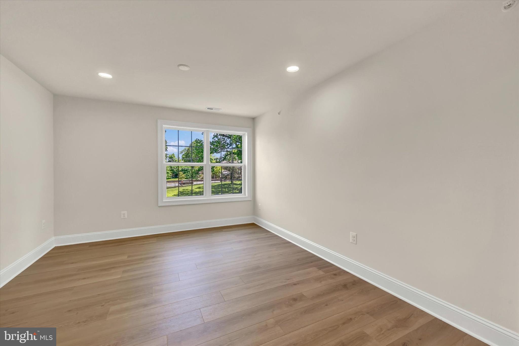 RODGERS FORGE - Residential