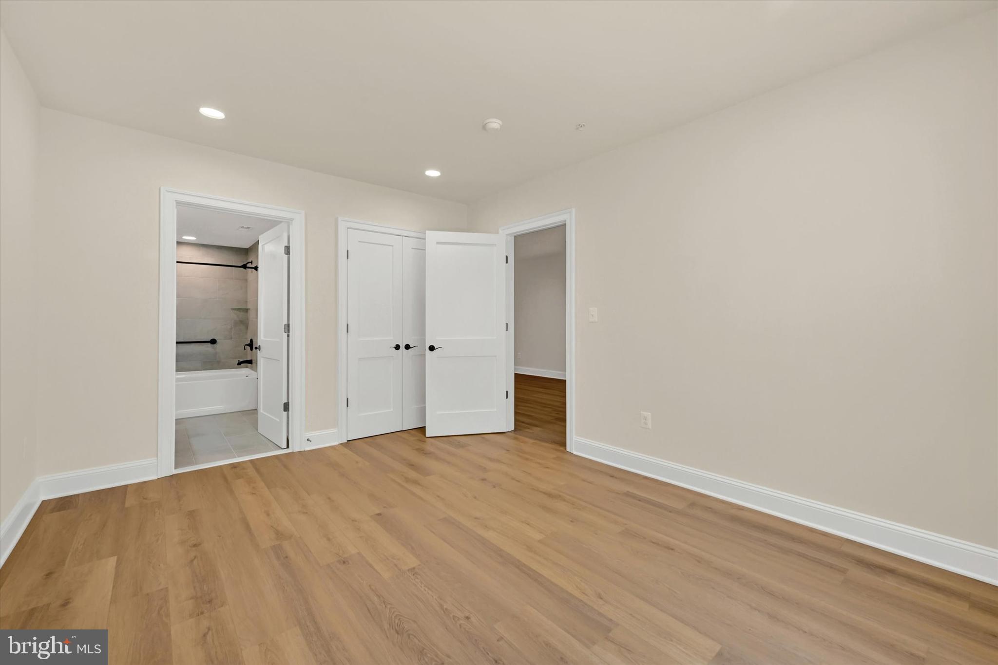 RODGERS FORGE - Residential
