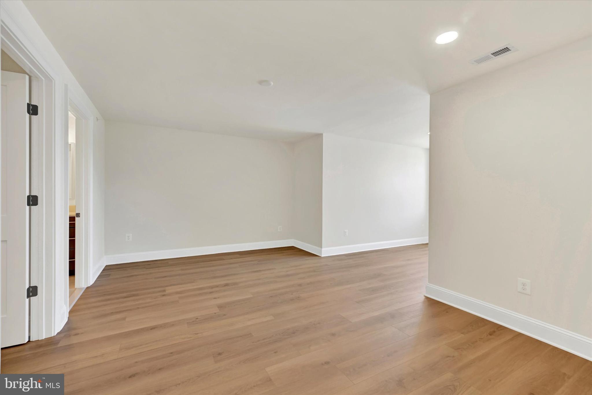 RODGERS FORGE - Residential