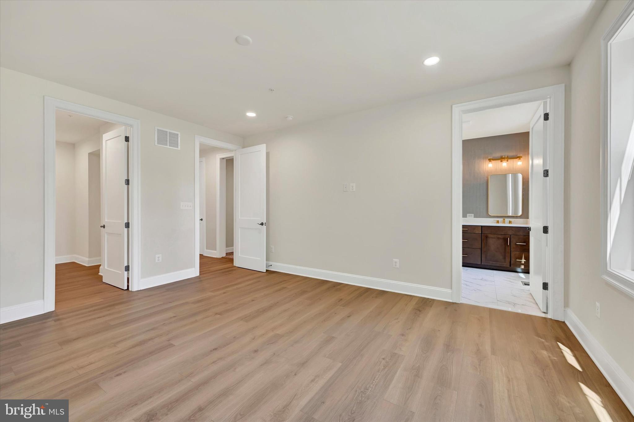 RODGERS FORGE - Residential