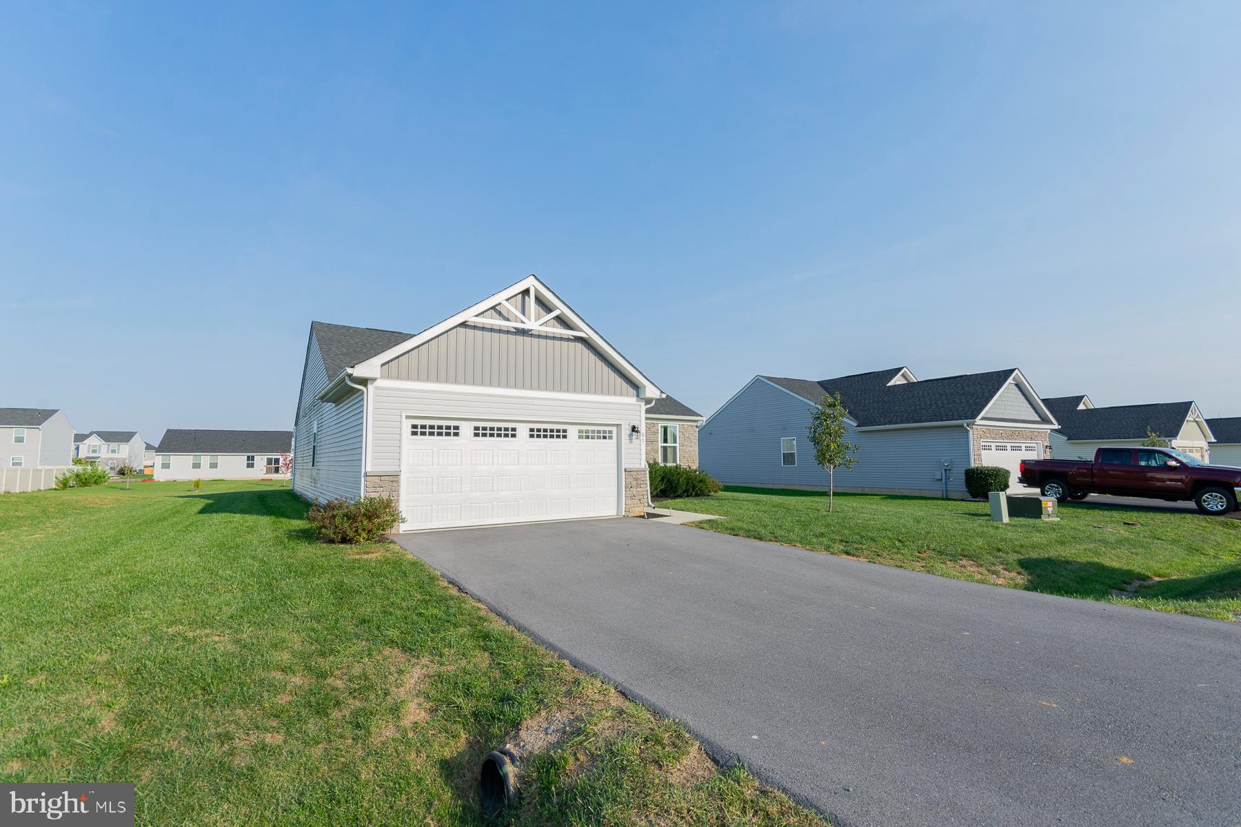 CHANDLERS GLEN - Residential