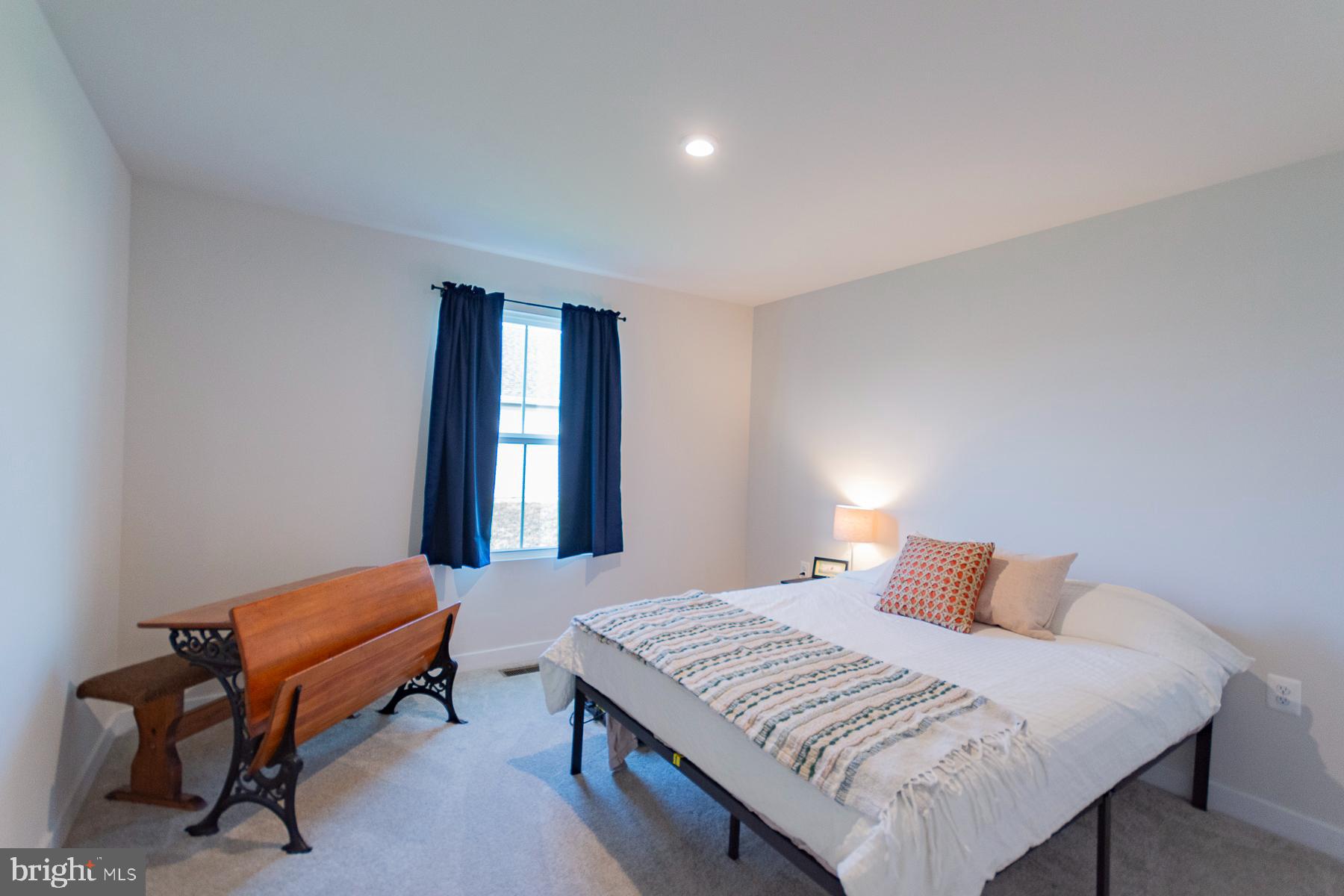 CHANDLERS GLEN - Residential