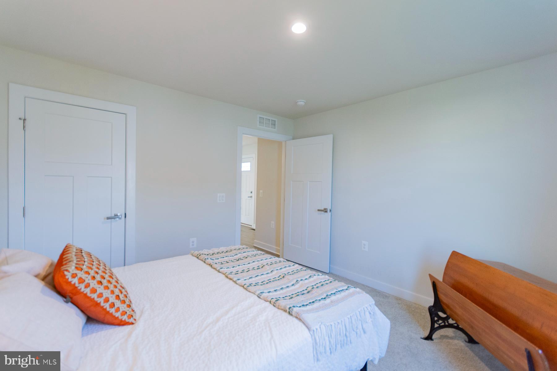 CHANDLERS GLEN - Residential