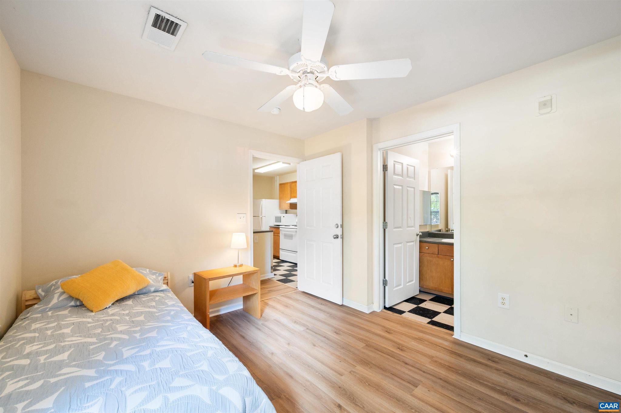 EAGLES LANDING - Residential