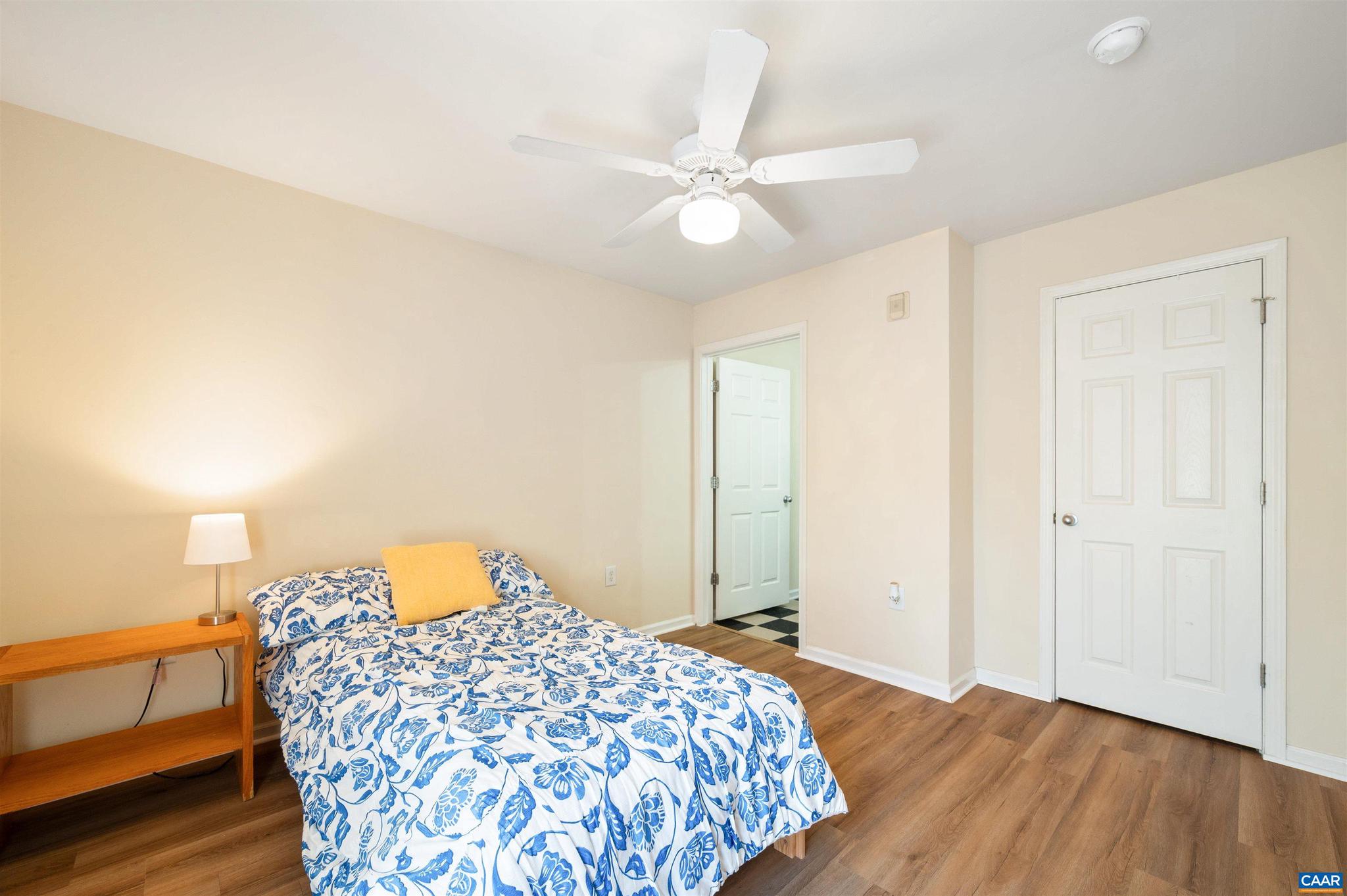 EAGLES LANDING - Residential