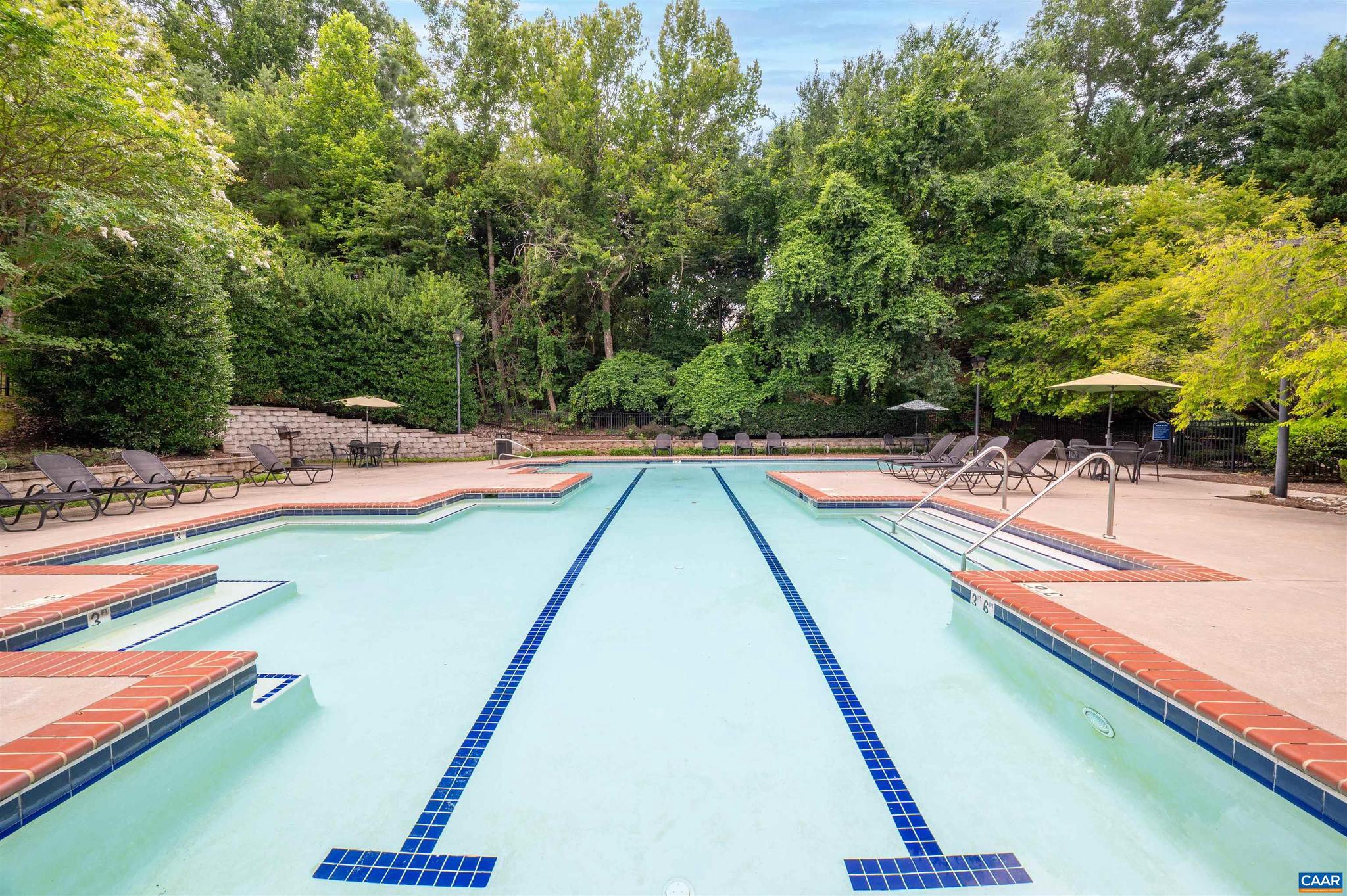 EAGLES LANDING - Residential