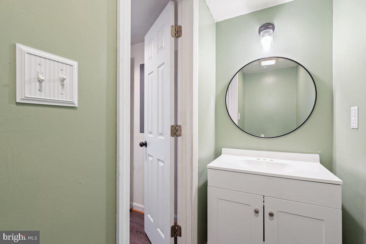 GEORGETOWN SQUARE - Residential