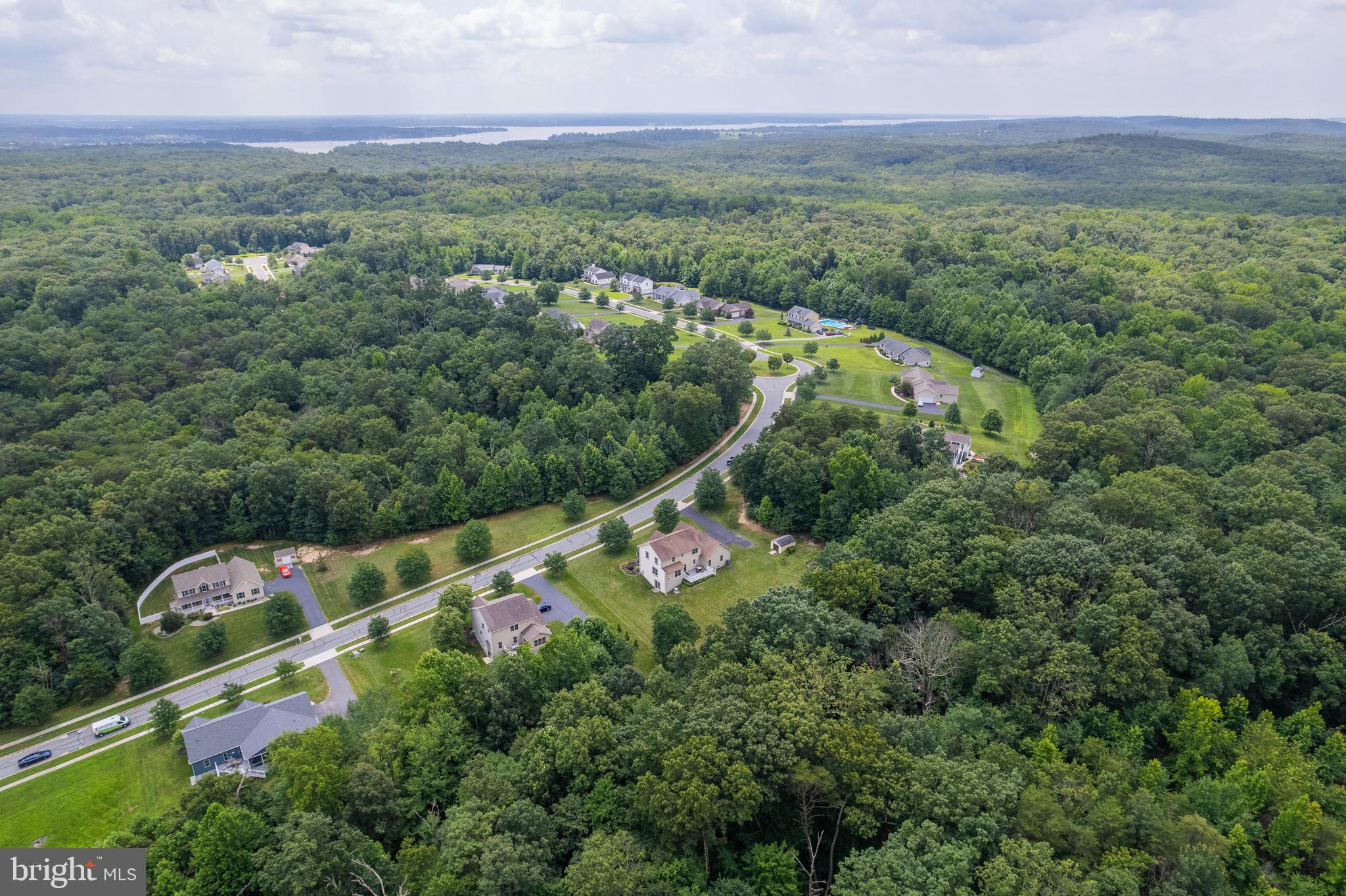 ESTATES AT AUTUMN WOODS - Residential