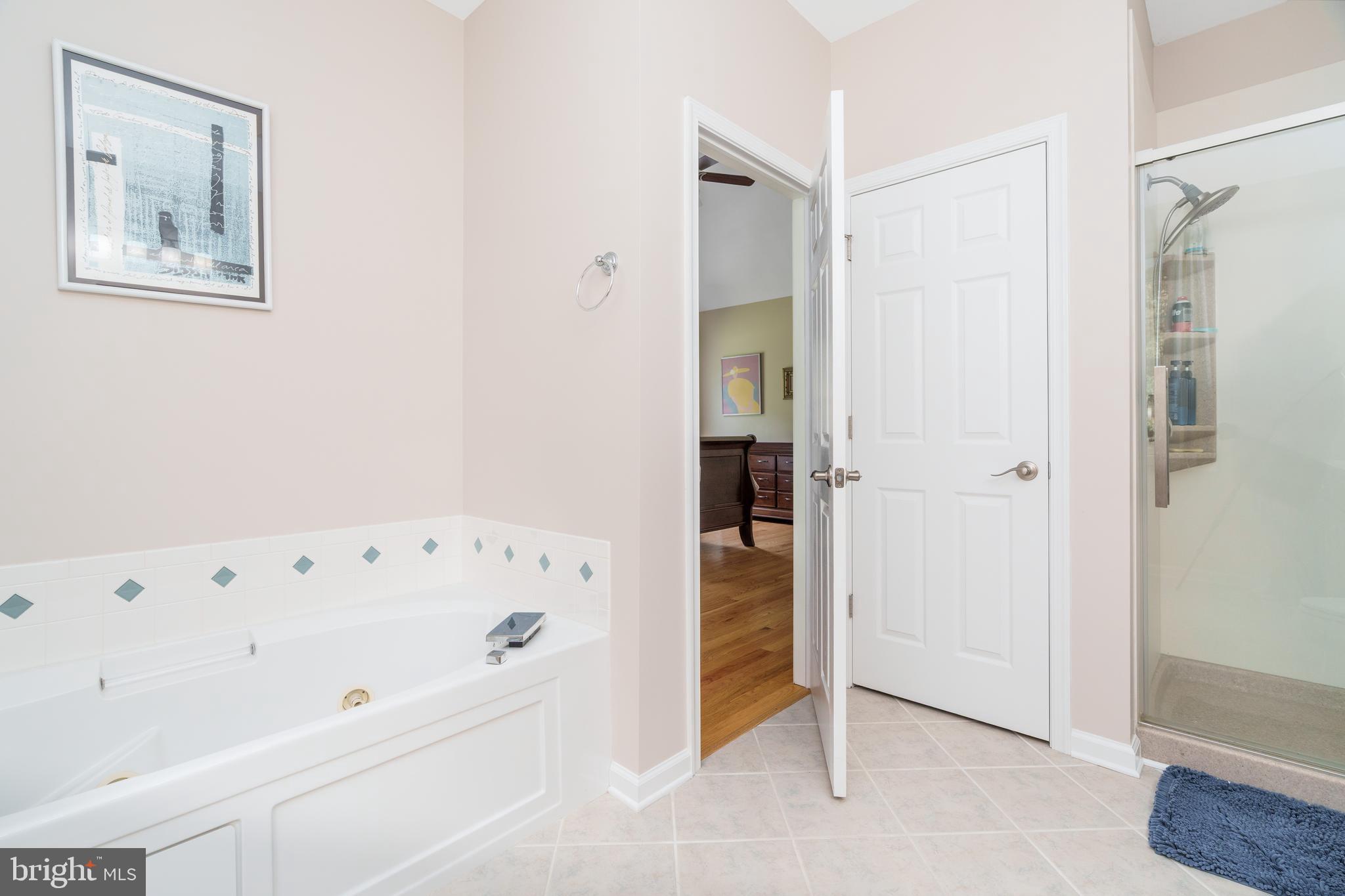 ESTATES AT AUTUMN WOODS - Residential