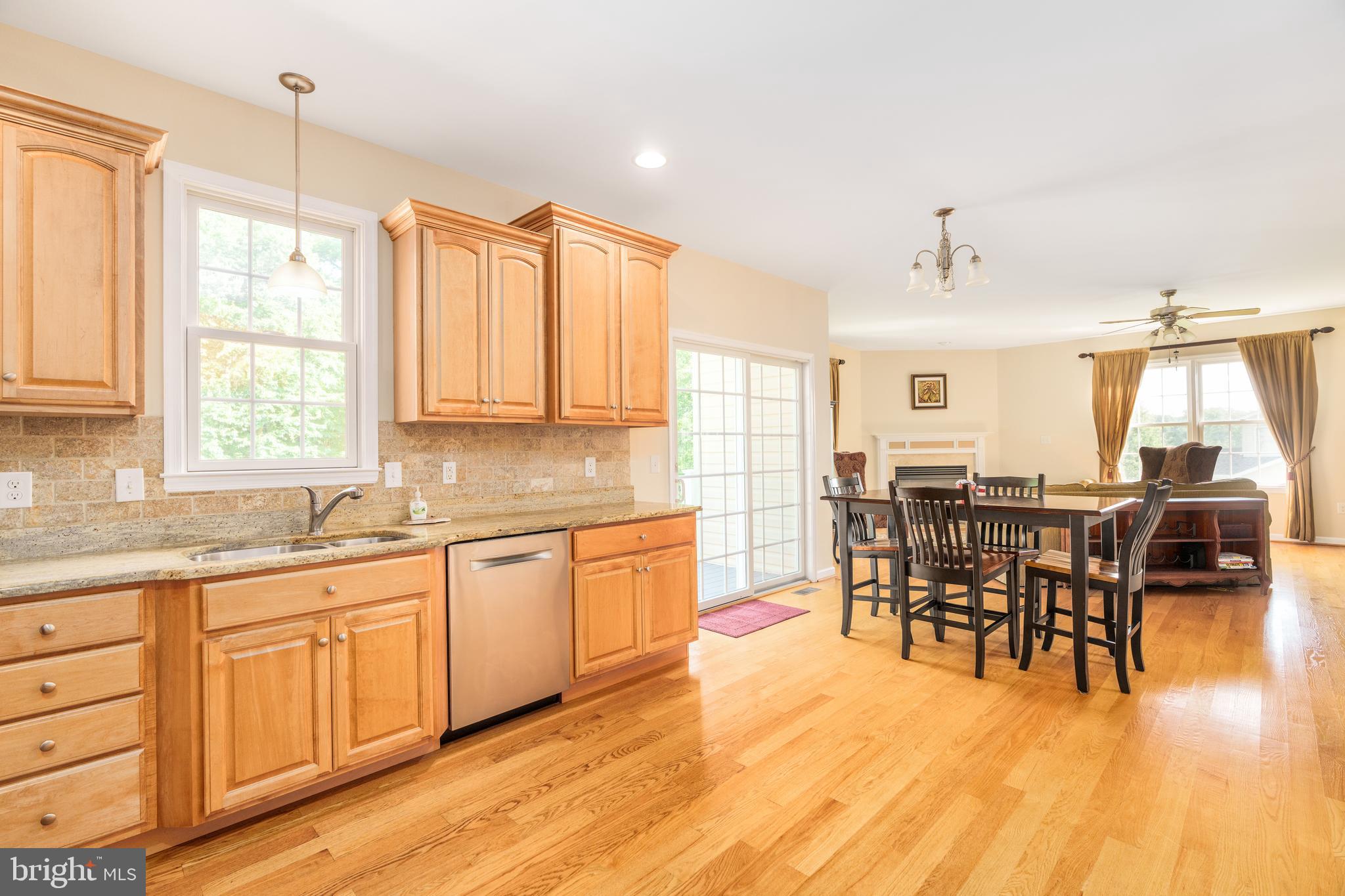 ESTATES AT AUTUMN WOODS - Residential